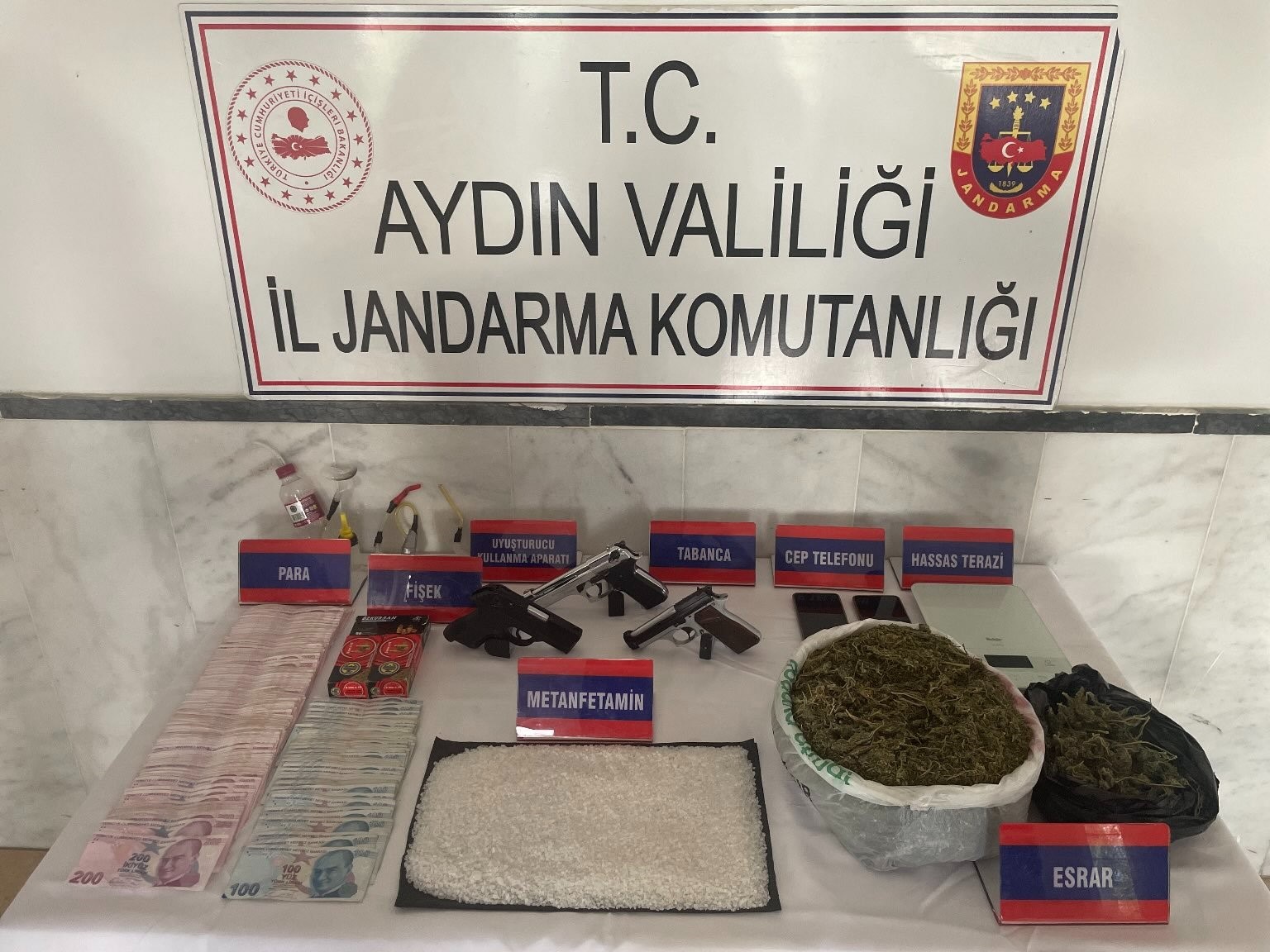 Aydın’da 2024 Yılında 2 Bin Kişi Yakalandı (2)