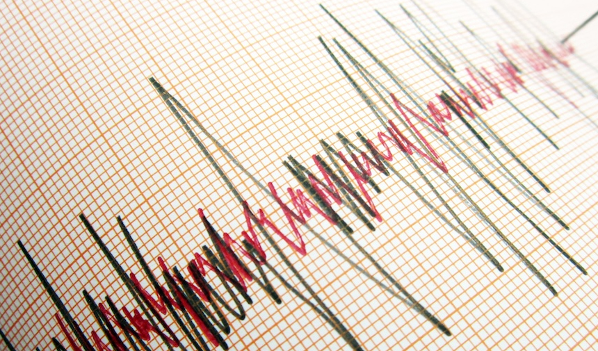 Aydın’da Hafif Şiddetli Deprem (2)