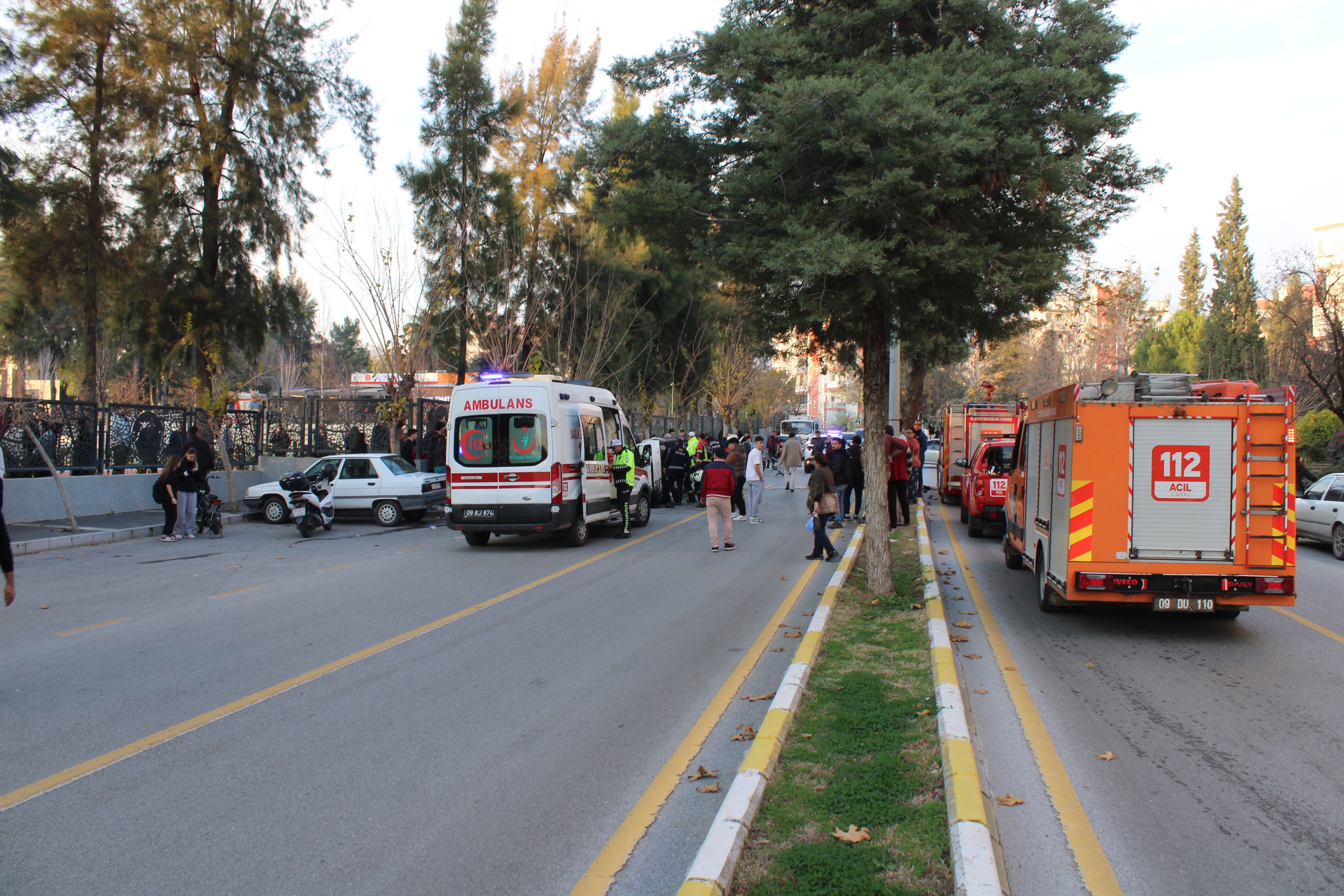 Aydın'da Korkunç Kaza! Takla Attı (4)