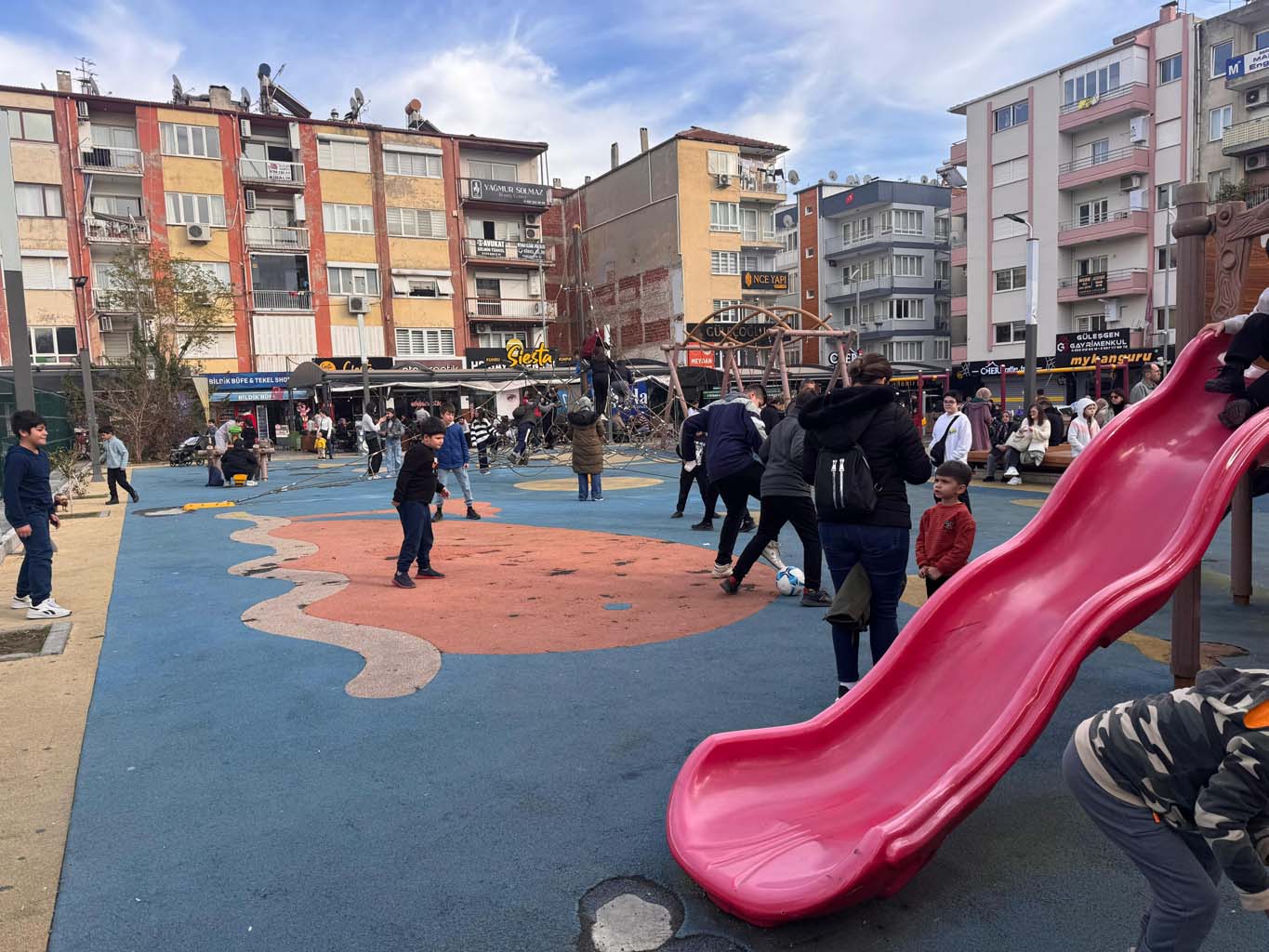 Aydın’da Yarı Yıl Tatilinde Parklar Dolup Taştı (3)