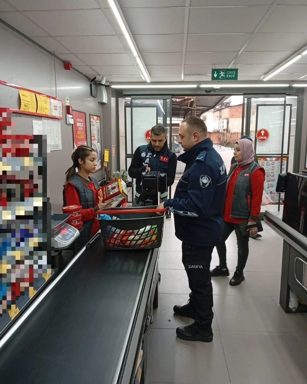 Aydın'da Zincir Marketler Denetlendi (4)