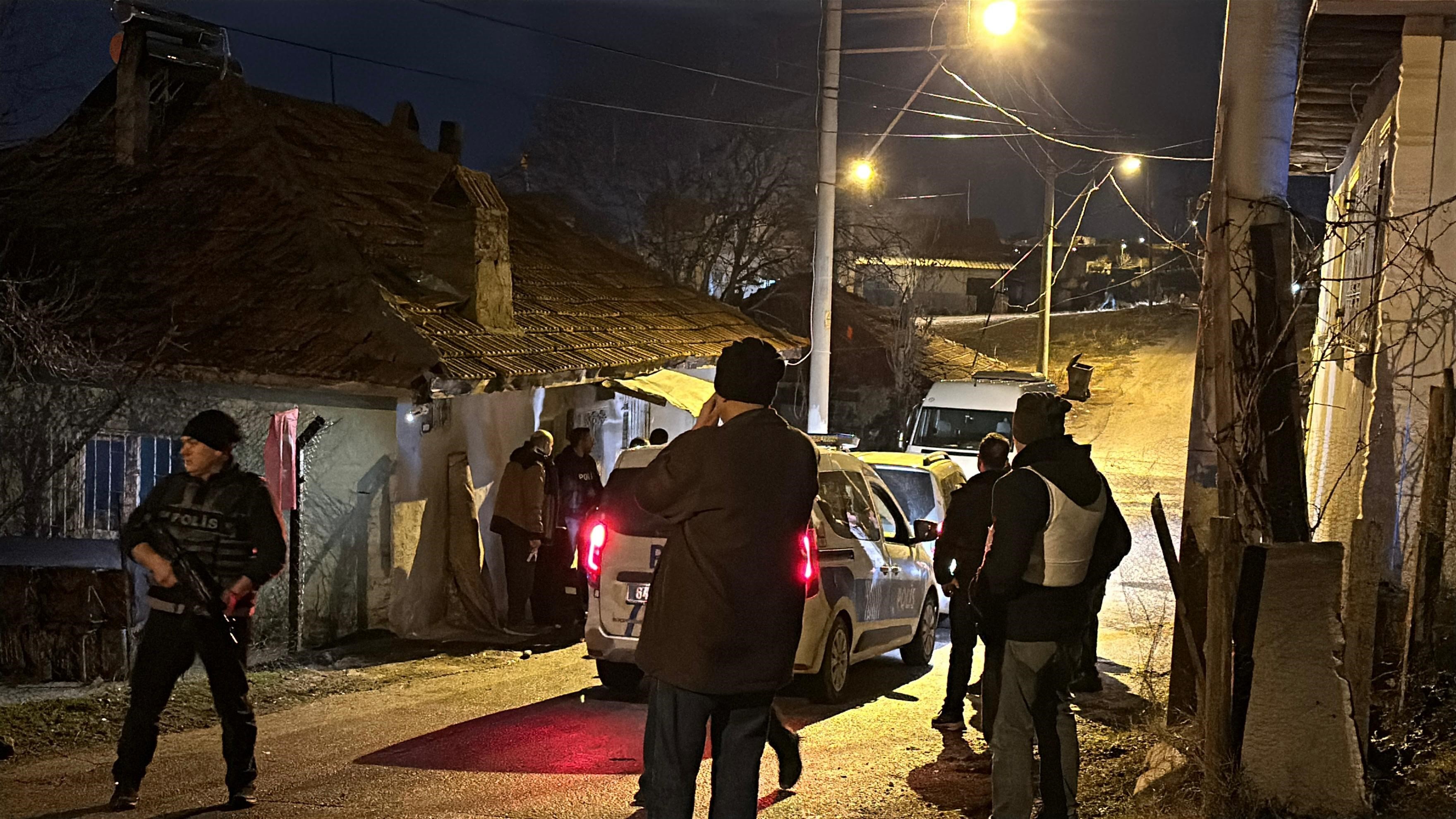 Eşini Ve Kayınbiraderini Sokak Ortasında Vurdu (4)