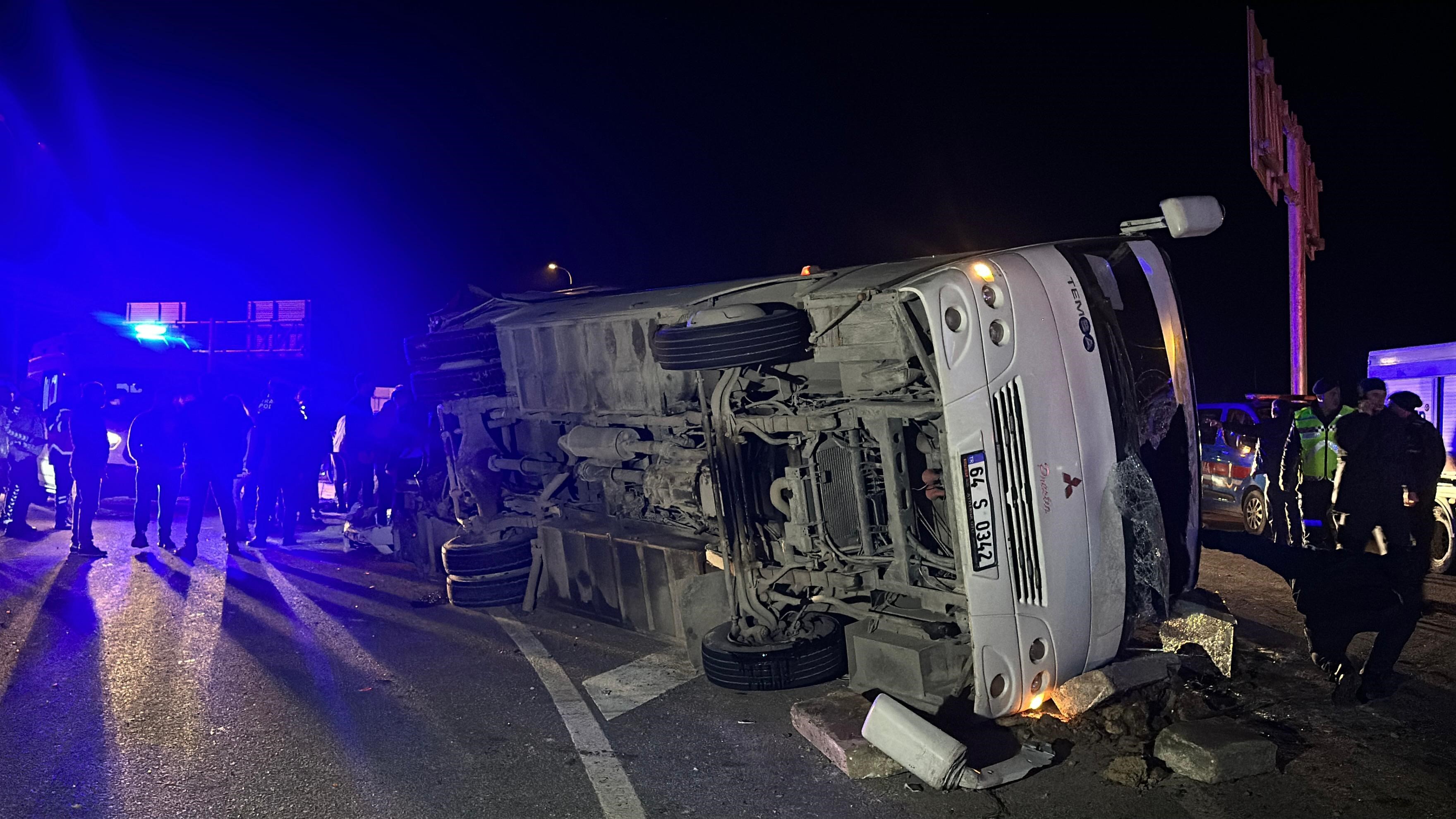 İzmir Karayolu’nda Can Pazarı.. 1'I Ağır, 28 Yaralı (14)