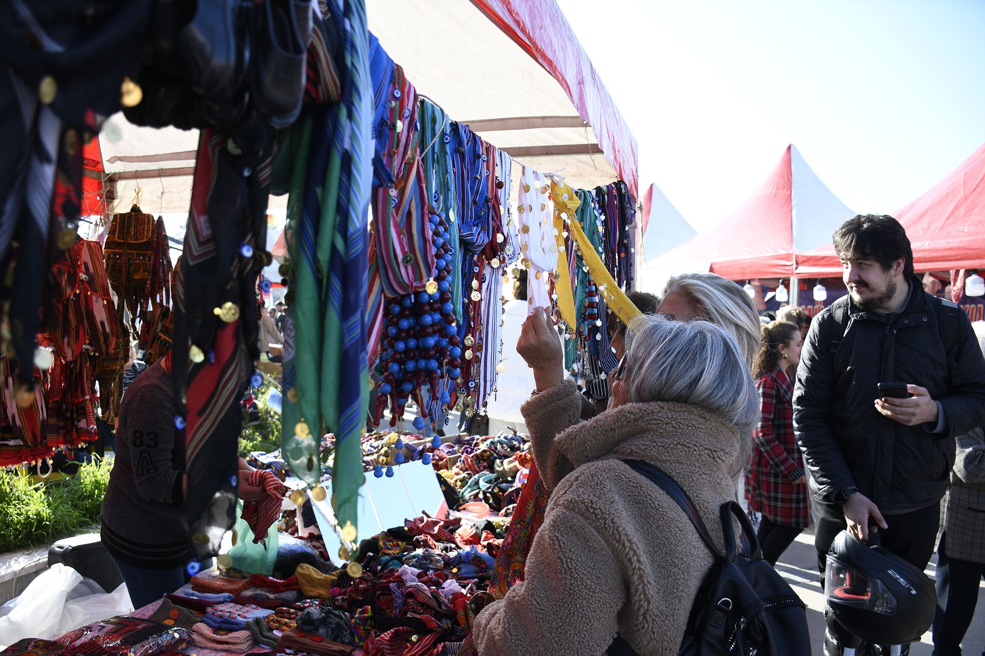 Kuşadası'nda Karadeniz Rüzgarı Esmeye Başladı (4)