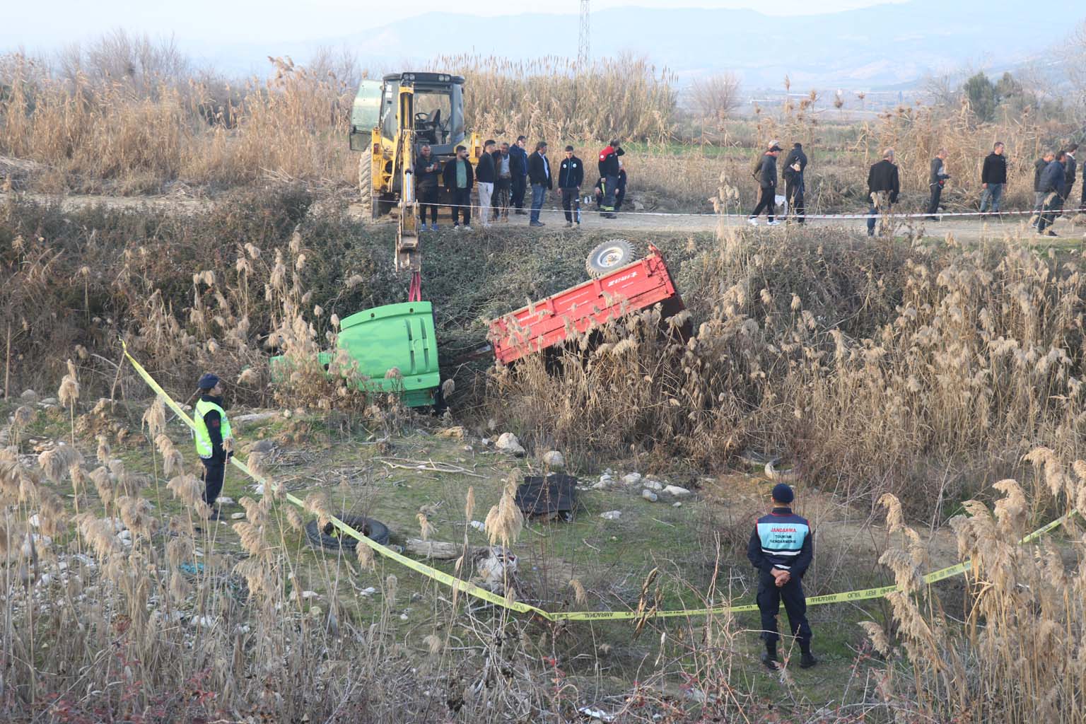 Traktör Kazasında Dede Öldü, Torun Kurtuldu