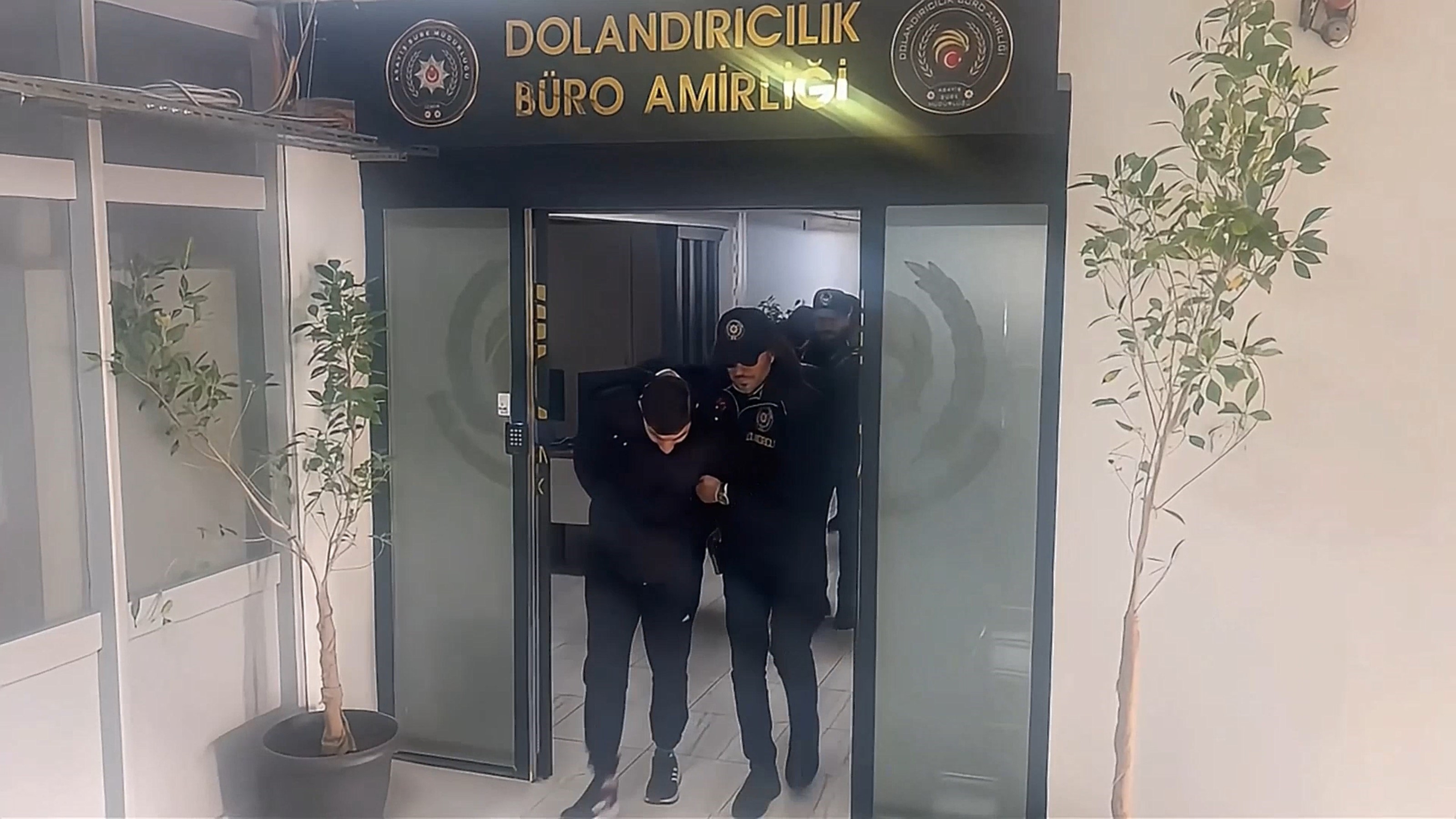 Yedek Parça Dolandırıcılarına Operasyon (4)