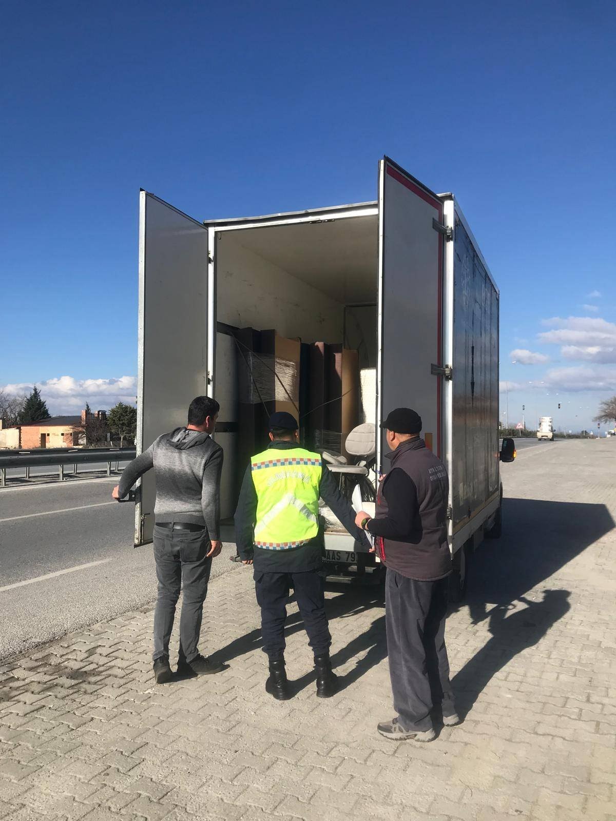 Aydın’da Jandarma Çeviriyor