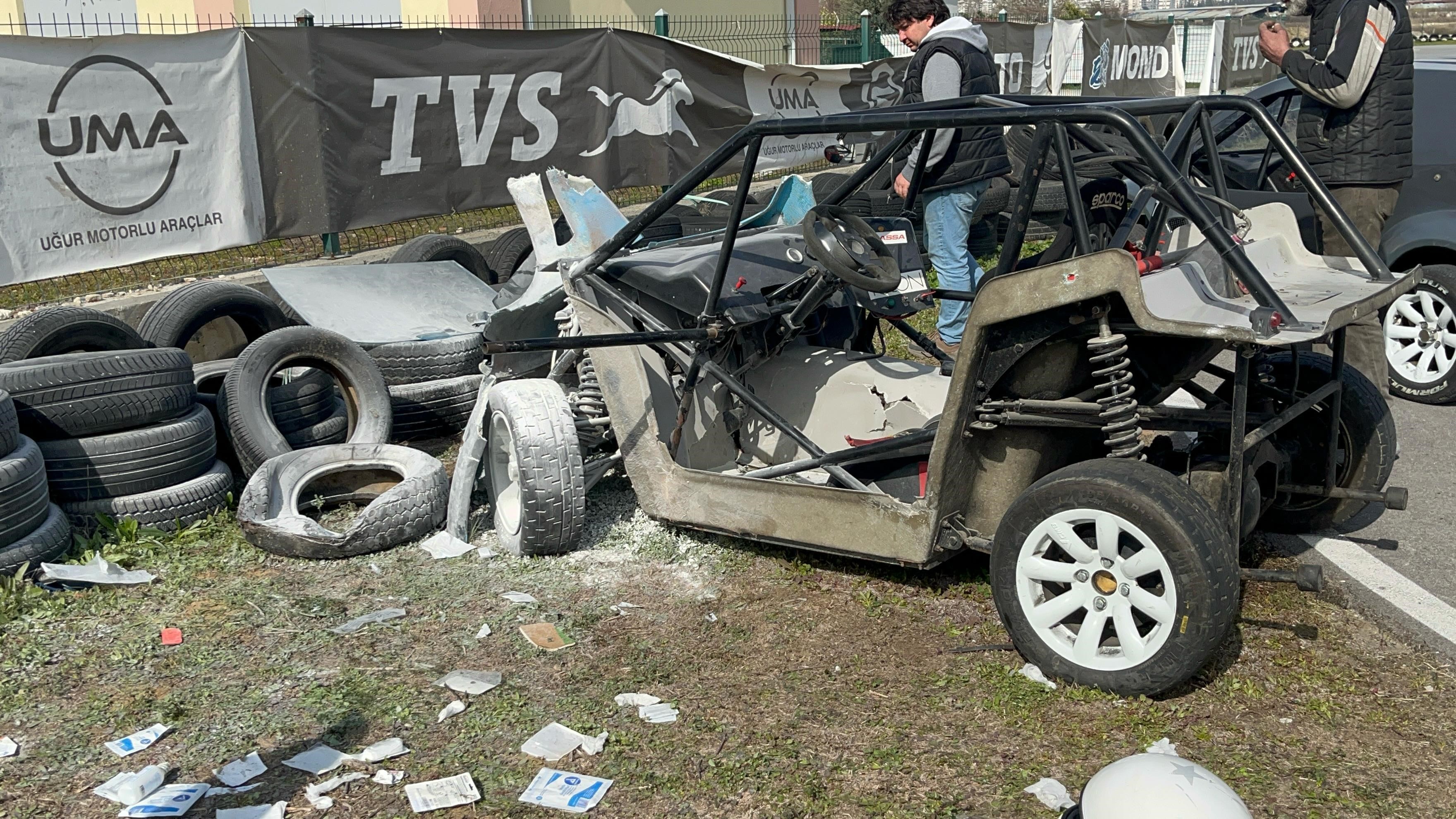 Aydın’ın Tanınan Iş Insanı Ağır Yaralı Olarak Ambulans Helikopterle Hastaneye Kaldırıldı (2)