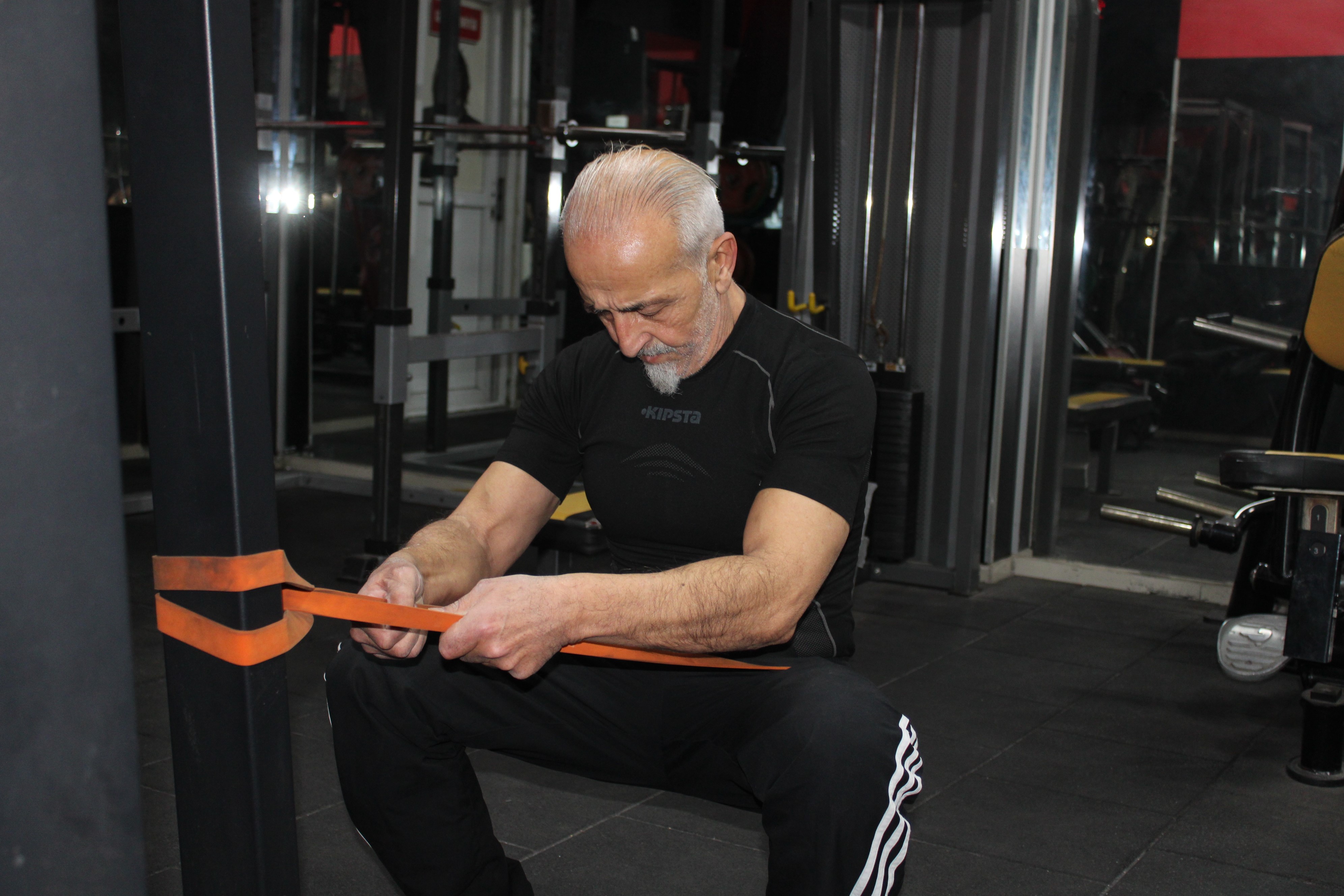 Eşi Kendini Topla Dedi, O Bakın Ne Yaptı (5)