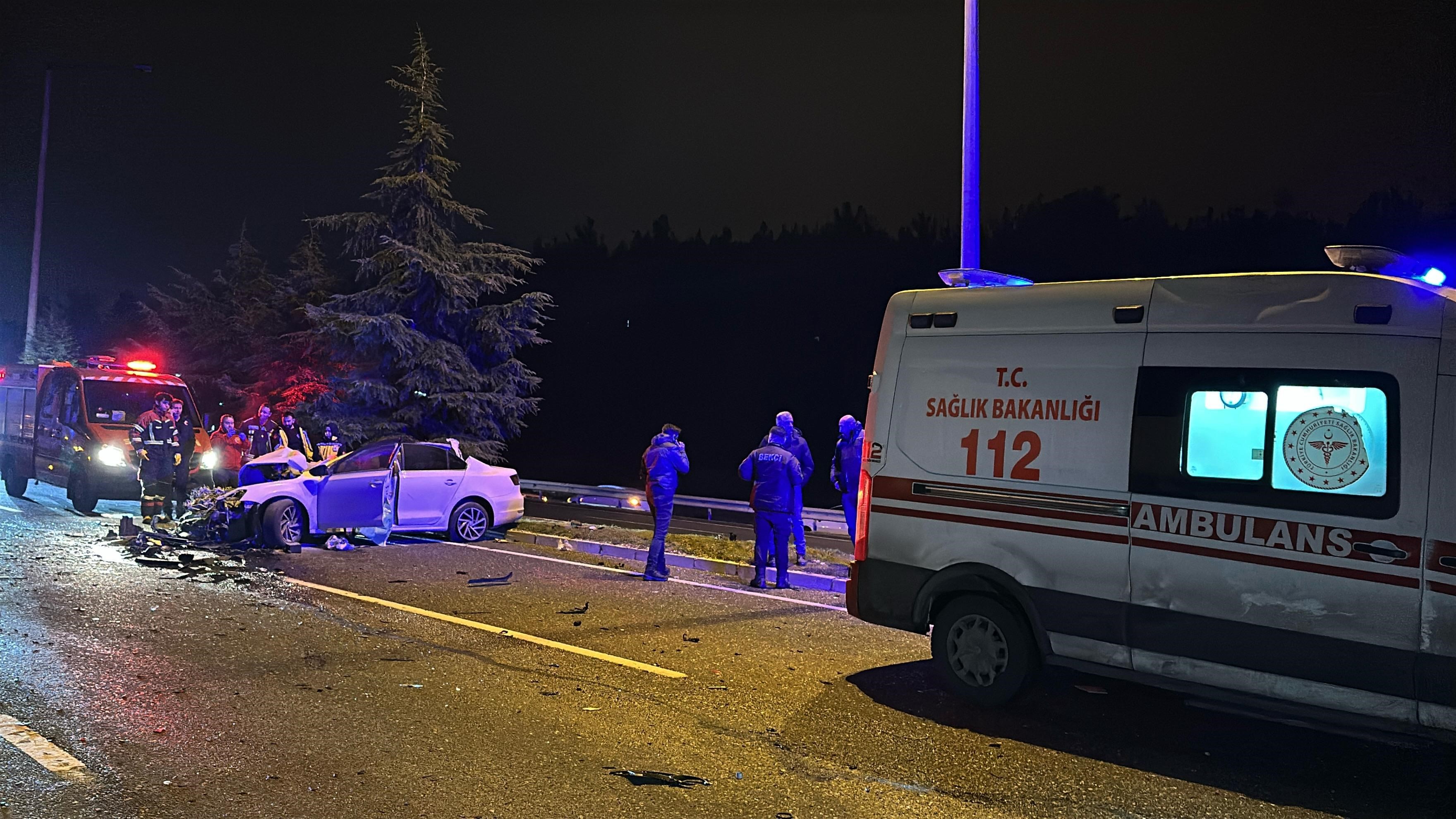 Otomobil Sürücüsü Kazada Yaşamını Yitirdi (9)