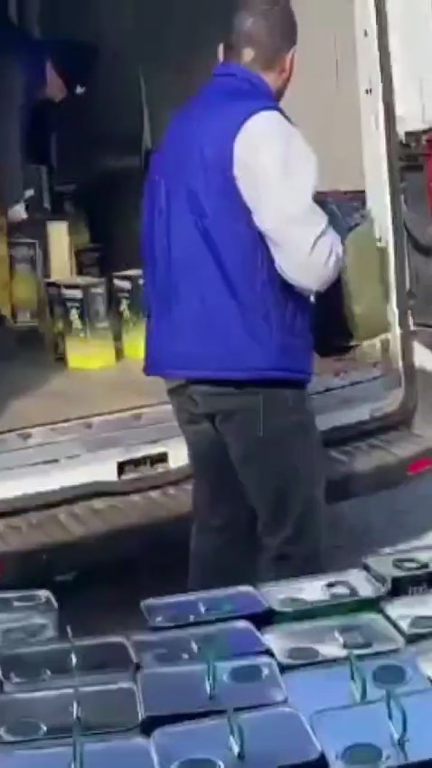 Sahte 4 Bin 500 Litre Zeytinyağı Ile 980 Kilo Bal Imha Edildi (3)