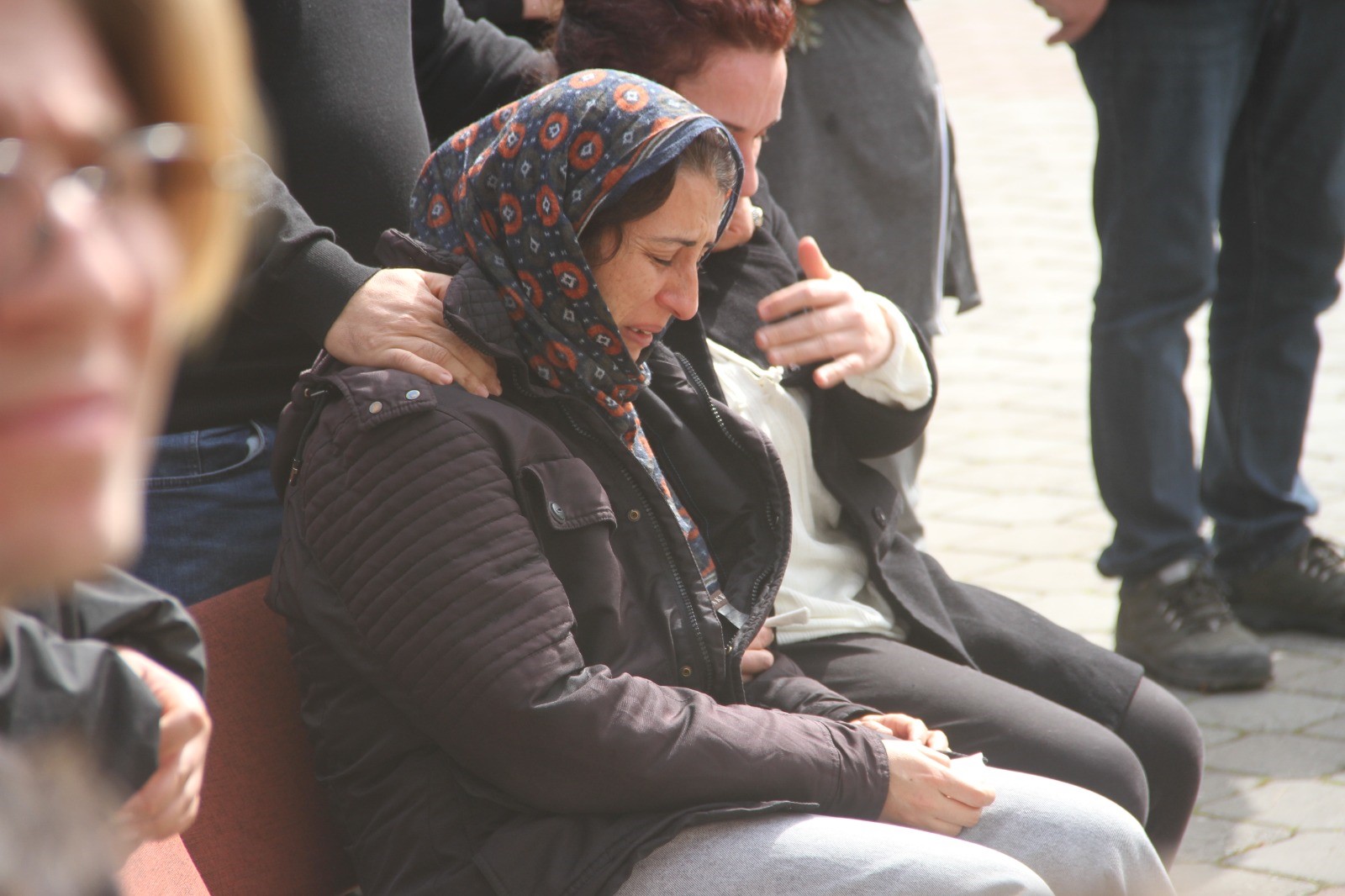 Gözyaşları Sel Oldu.. 42 Yaşındaydı (2)