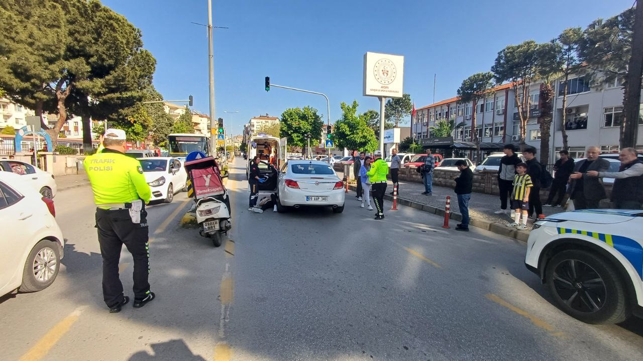 Aydın Efeler’de Trafik Kazası.. Motosiklet Ile Otomobil Çarpıştı (6)
