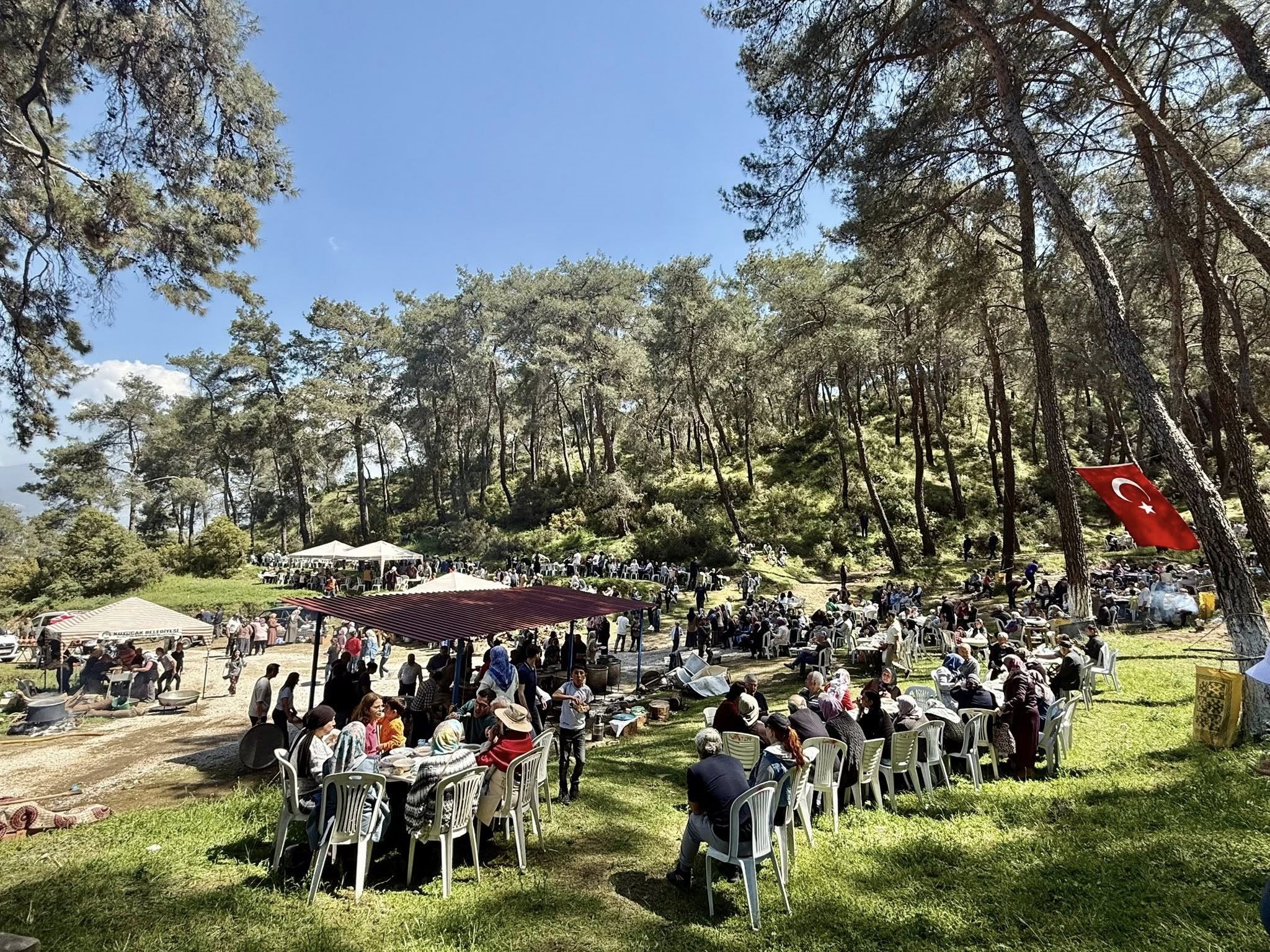 Aydın Kuyucak’ta Bu Gelenek 40 Yıldır Devam Ediyor.