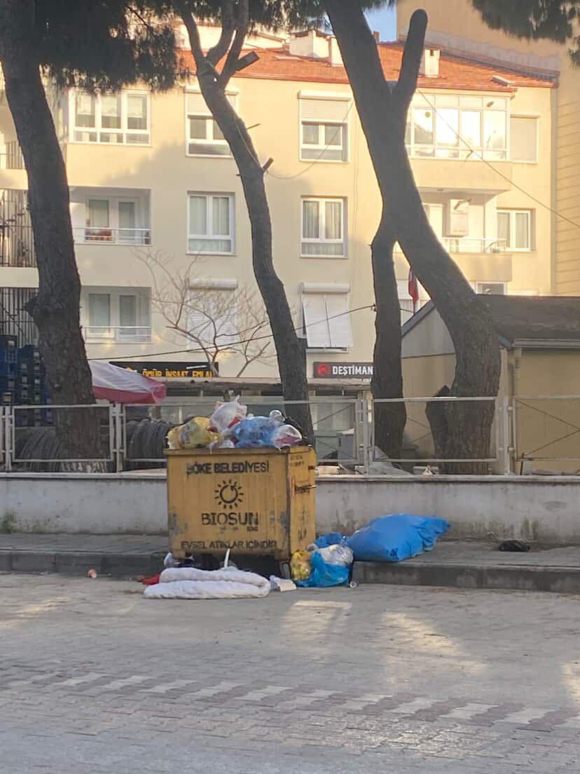 Aydın Söke’de Çöp Sorunu Büyüyor (4)