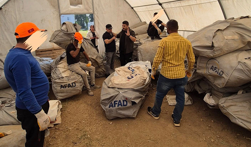 Aydın’da Afad Çadırları Olası Afetlere Karşı Hazırlandı (5)