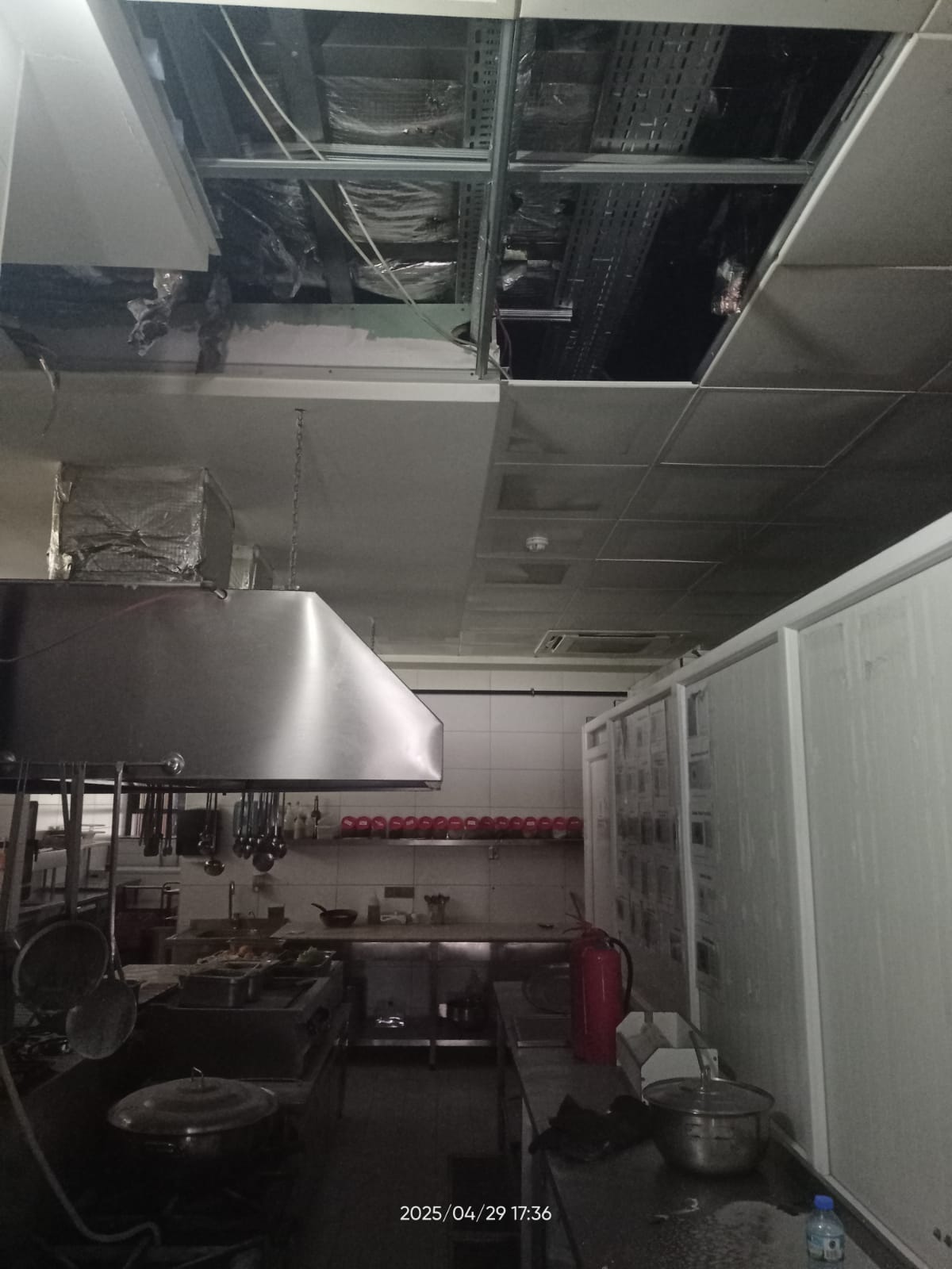 Aydın’da Anemon Otel’in Bacasında Yangın Çıktı (3)