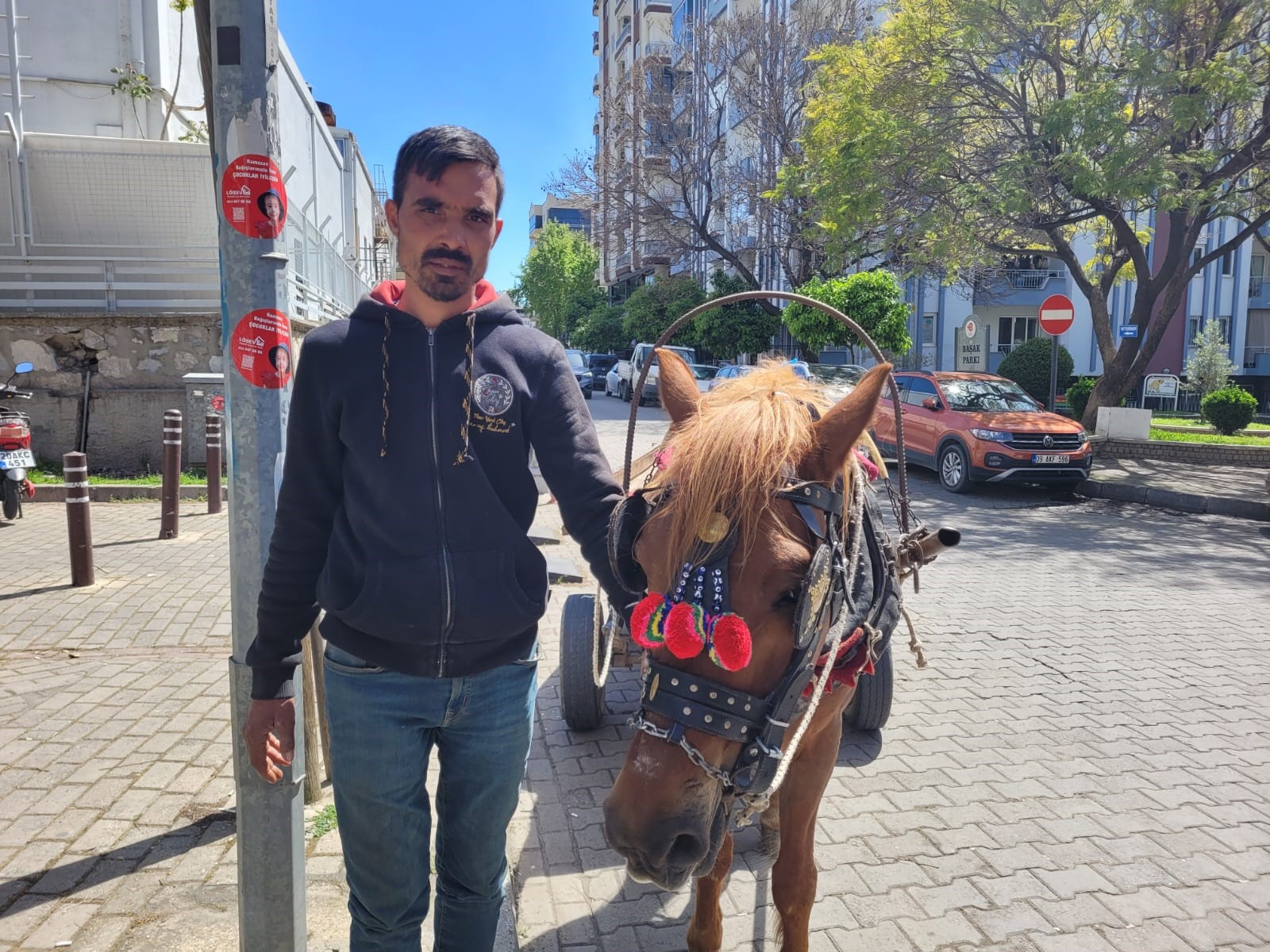 Aydın’da At Arabasıyla 5 Çocuğuna Bakıyor (6)
