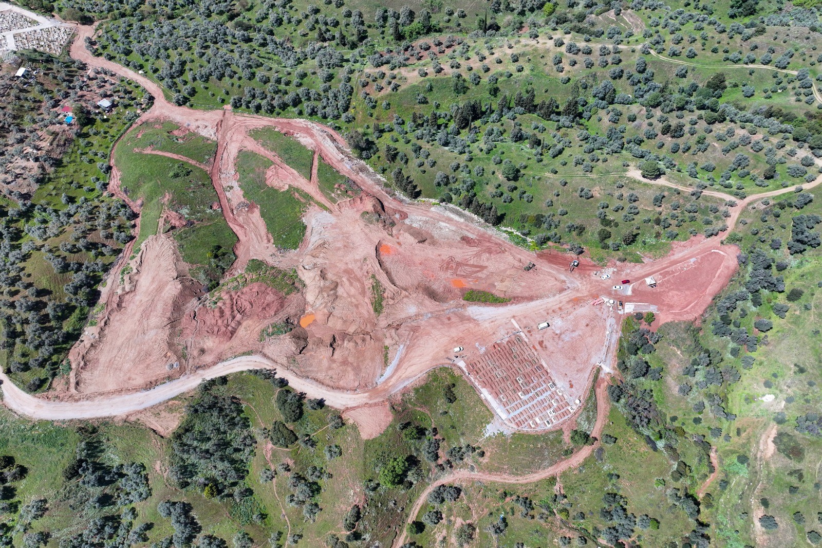 Aydın’da Boş Mezar Kalmadı (3)