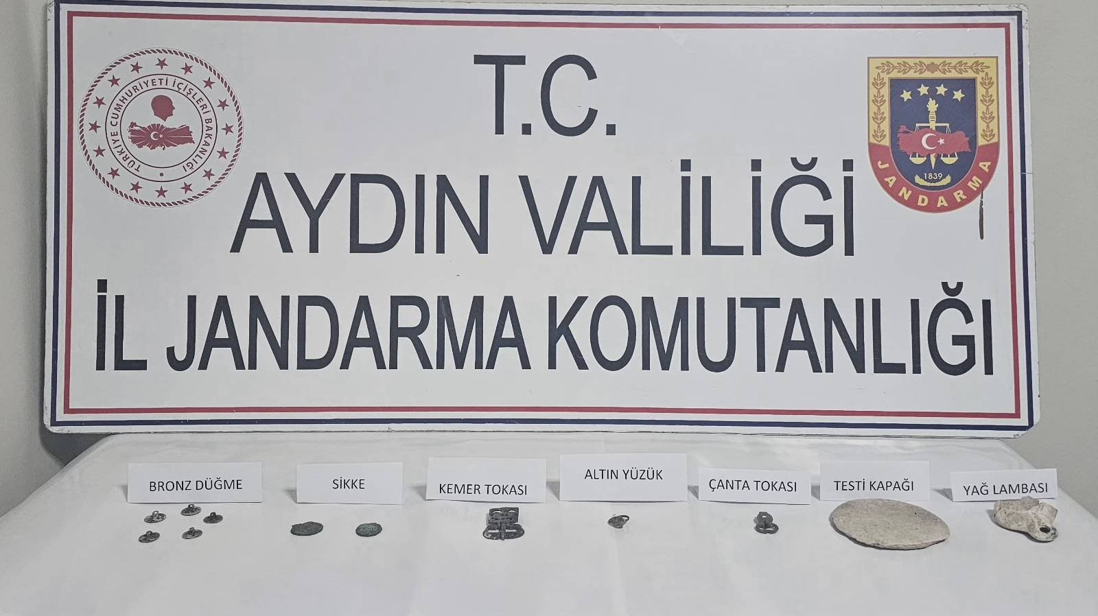 Aydın’da Bu Çukurun Içinden 4 Kişi Çıktı (4)