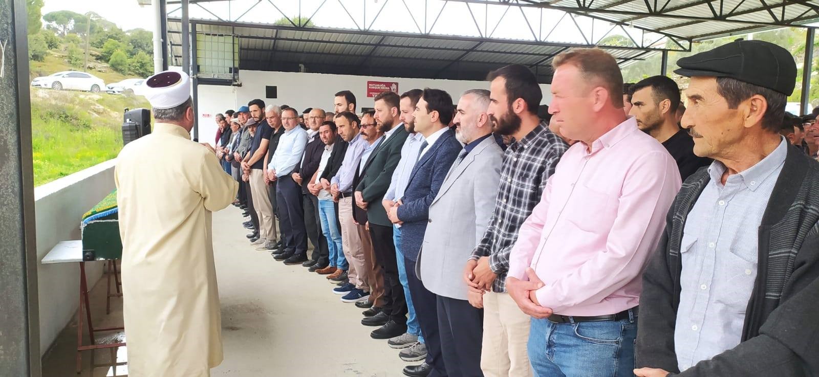 Aydın’da Genç Imam Gözyaşlarıyla Uğurlandı (2)