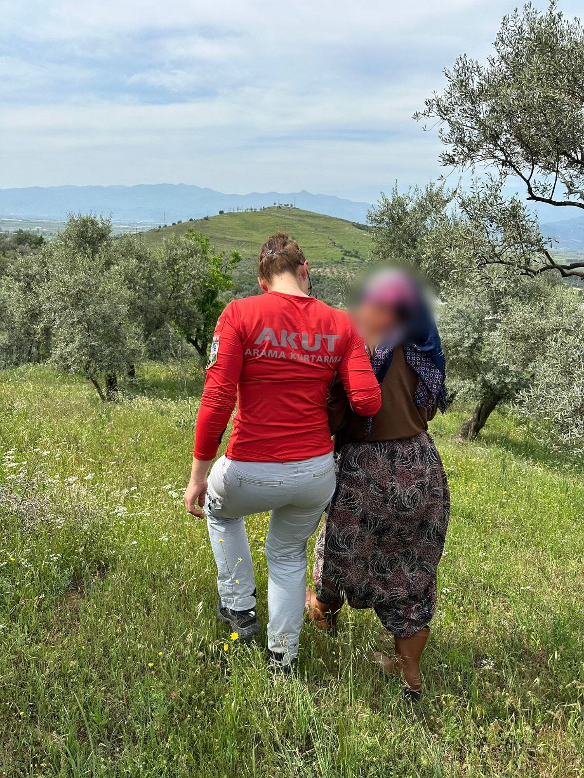 Aydın’da Kaybolan Kadın Için Ekipler Seferber Oldu (2)