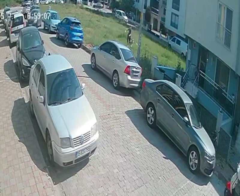 Aydın’da Mahalle Sakinleri Tedirgin, Yetkililerden Yardım Bekliyor (2)