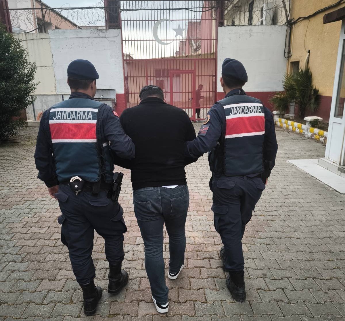 Aydın’da Pansiyonda Yakalandı