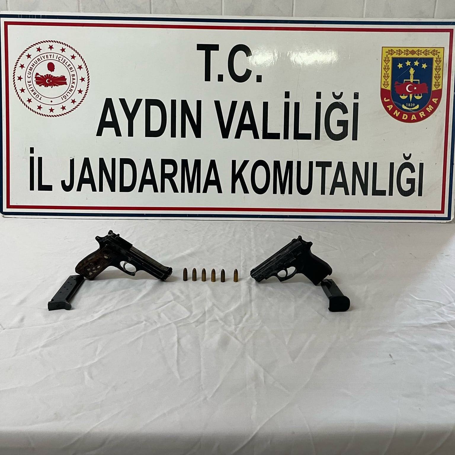 Aydın’da Silah Kaçakçılarına Operasyon