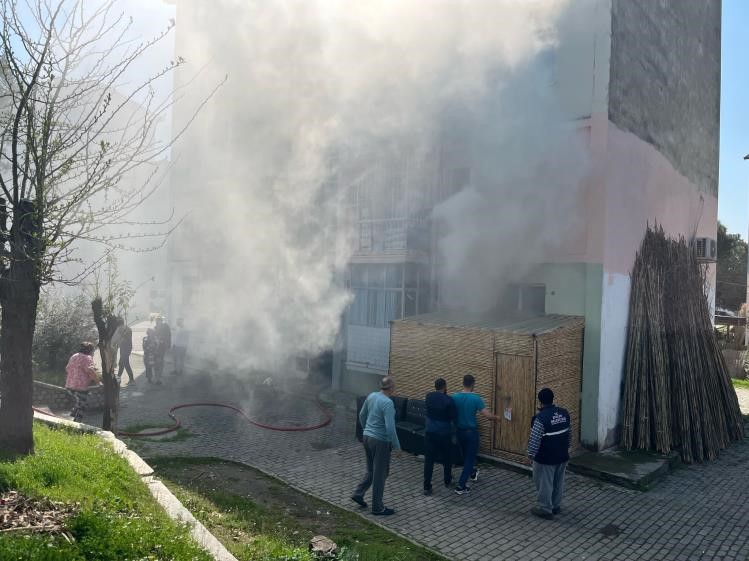 Aydın’da Yangın Çıkan Ev Küle Döndü (5)