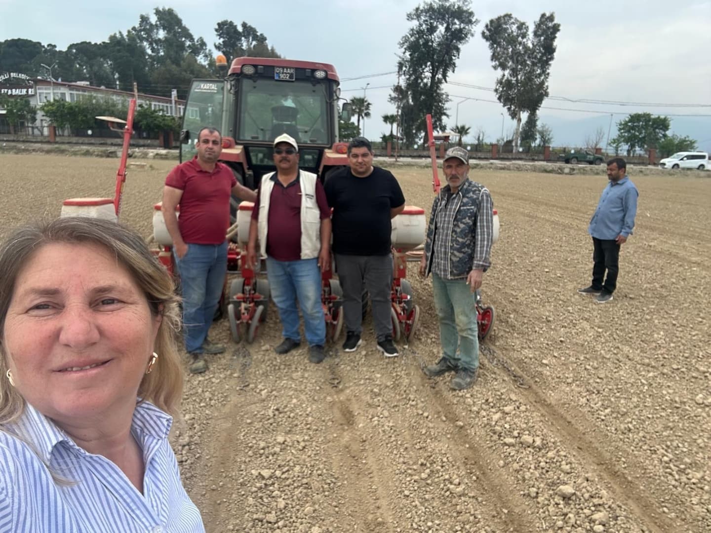 Aydın’ın Beyaz Altını Toprakla Buluştu (5)