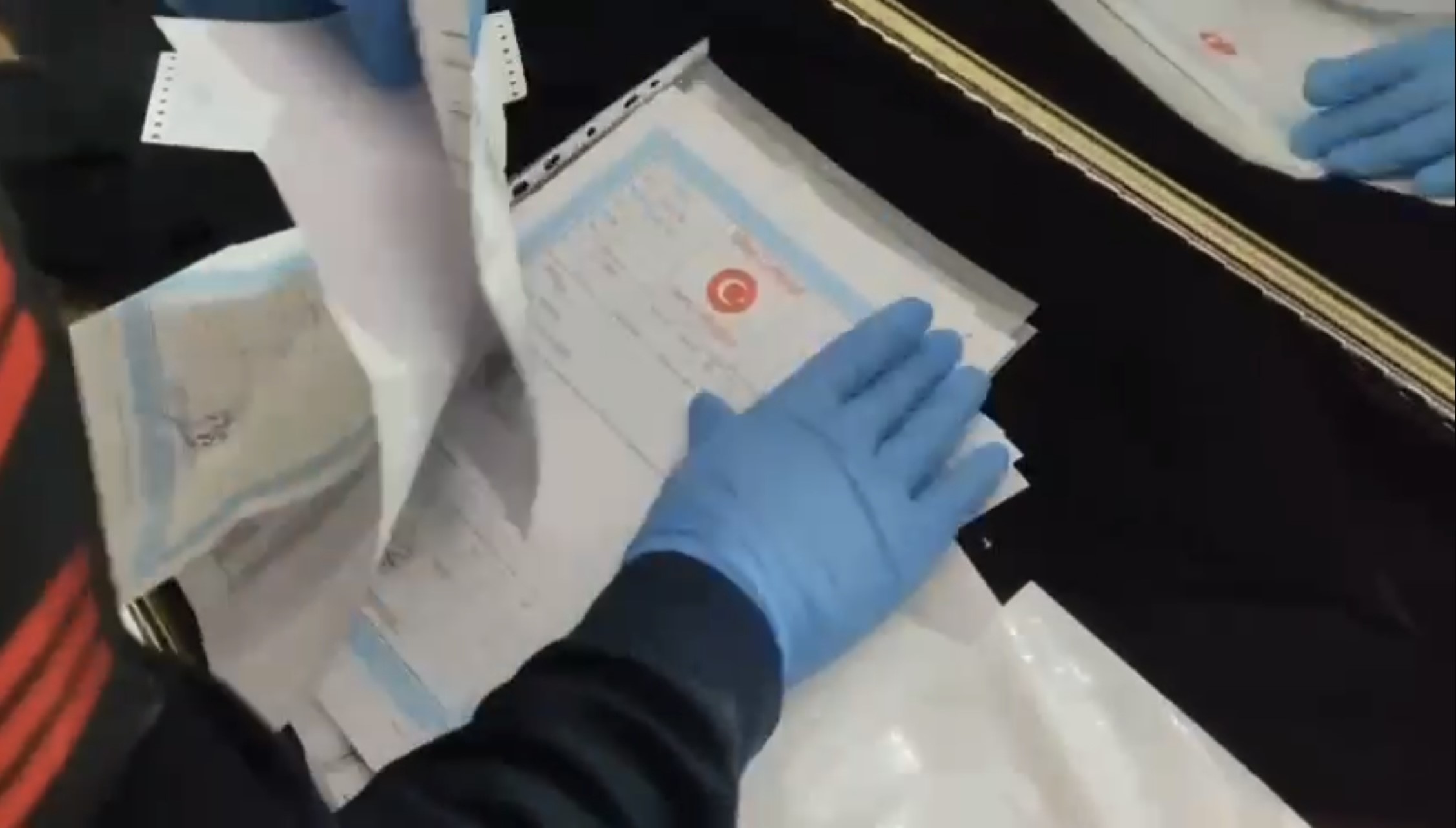 ‘Çakallar' Ve ‘Tokuçlar' Suç Örgütlerine Operasyon (2)