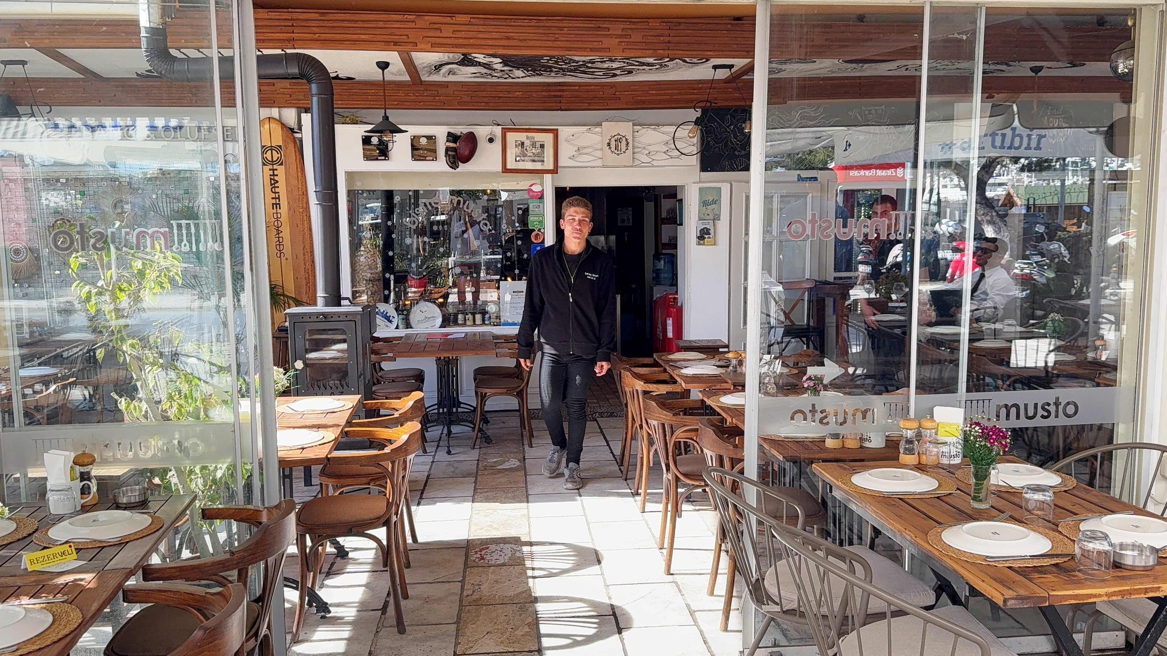 Çöpte Bulduğu Altınları Teslim Eden Gencin Hayatı Değişti (5)