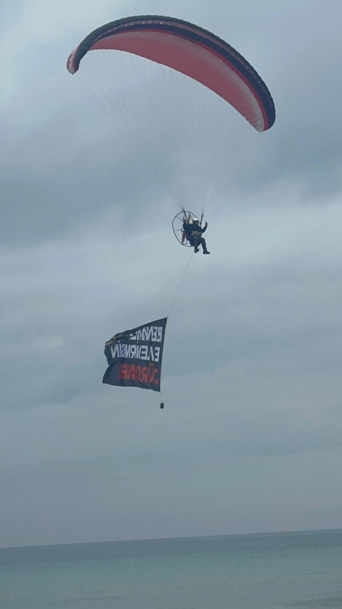 Denizlili Iş Kadınına Aydın Kuşadası’nda Gökyüzünden Evlilik Teklifi (2)