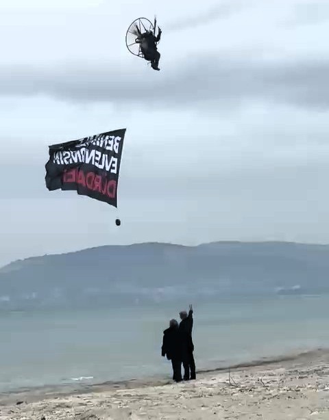 Denizlili Iş Kadınına Aydın Kuşadası’nda Gökyüzünden Evlilik Teklifi