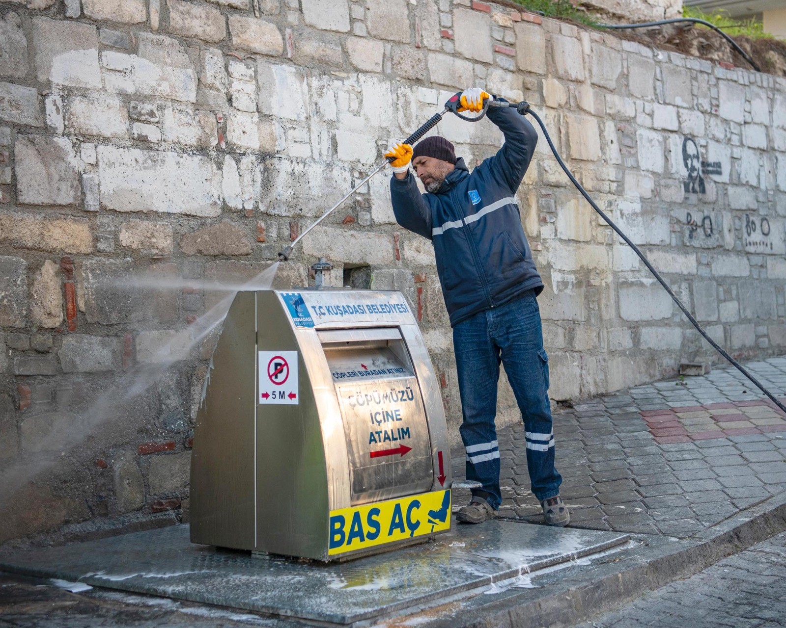 Kuşadası Belediyesi Kenti Turizm Sezonuna Hazırlıyor (4)