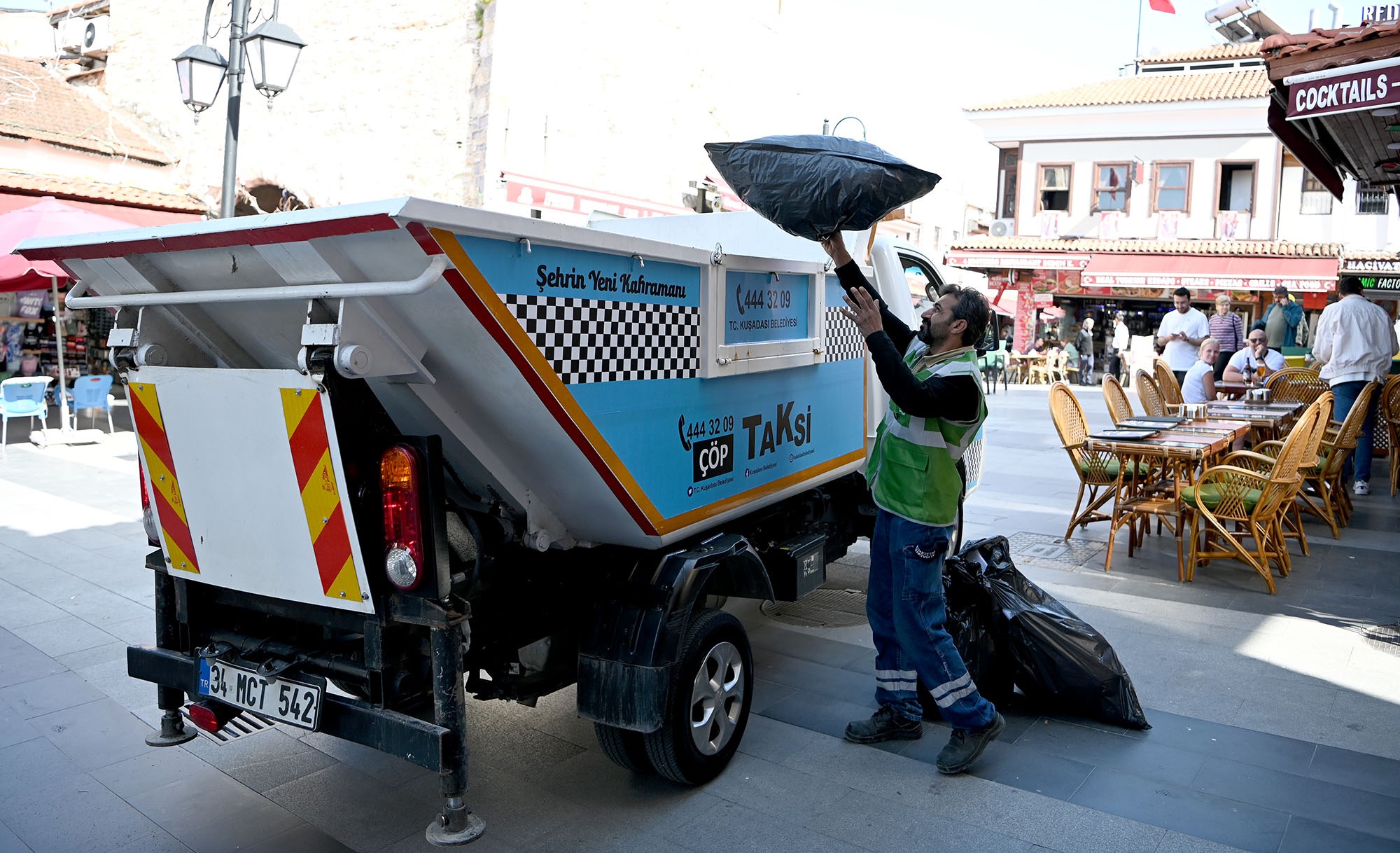 Kuşadası’nda ‘Alo Çöp Taksi’ Dönemi Başladı (3)