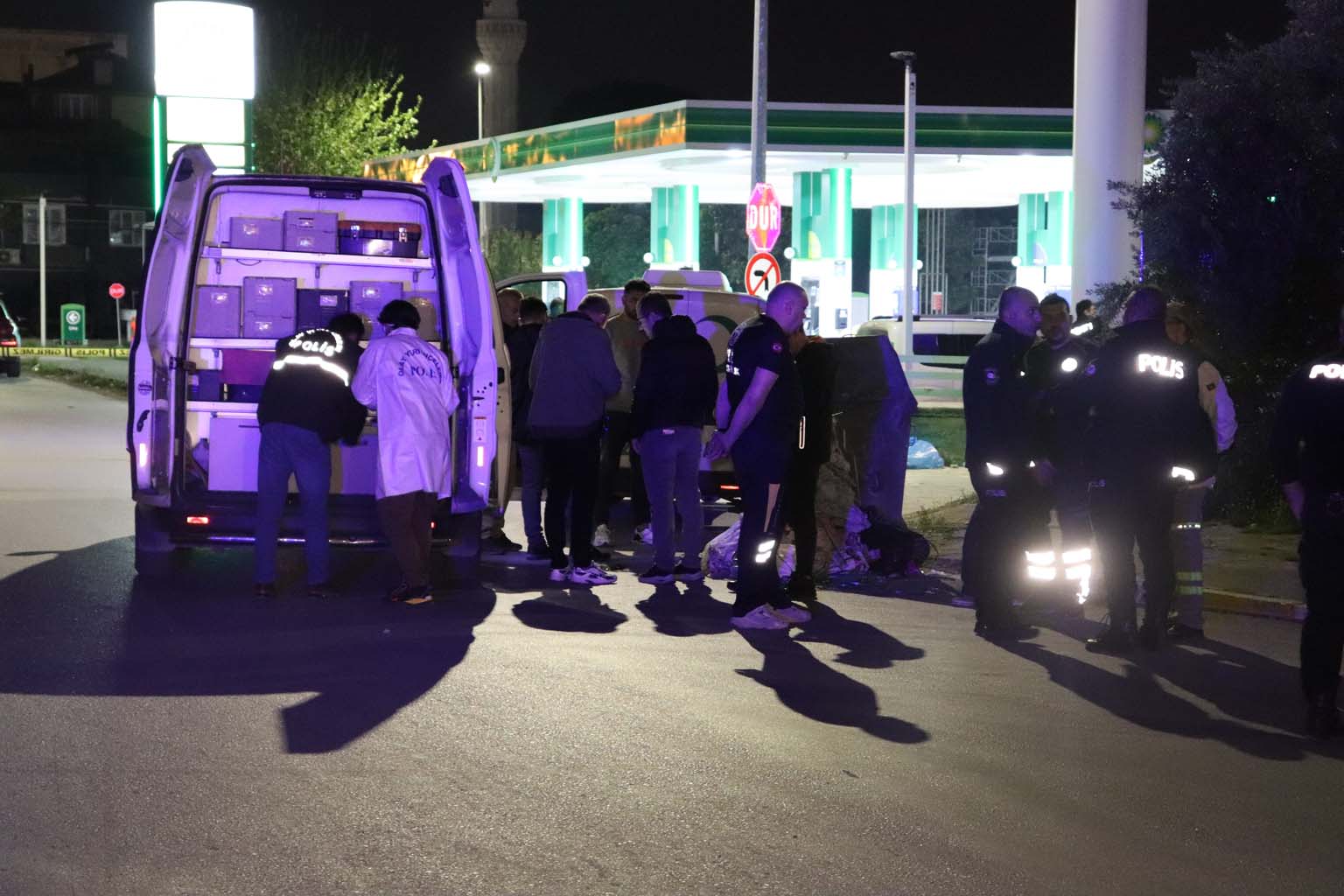 Yeni Doğmuş Bebeğin Cansız Bedeni Çöp Konteynerinde Bulundu (6)