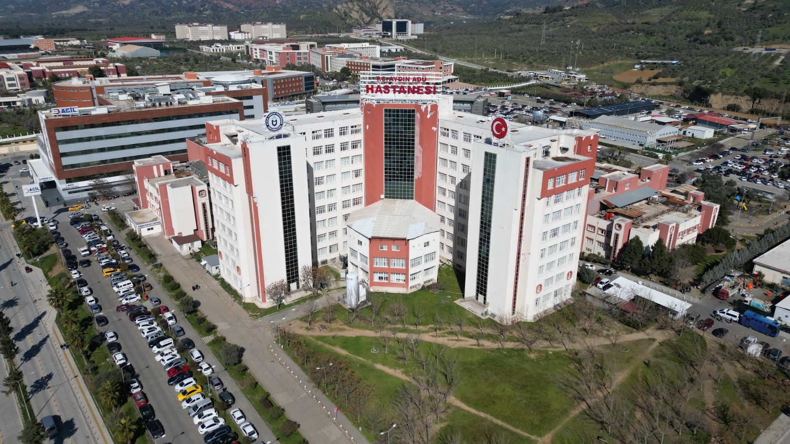 Adnan Menderes Üniversitesi’ne Operasyon