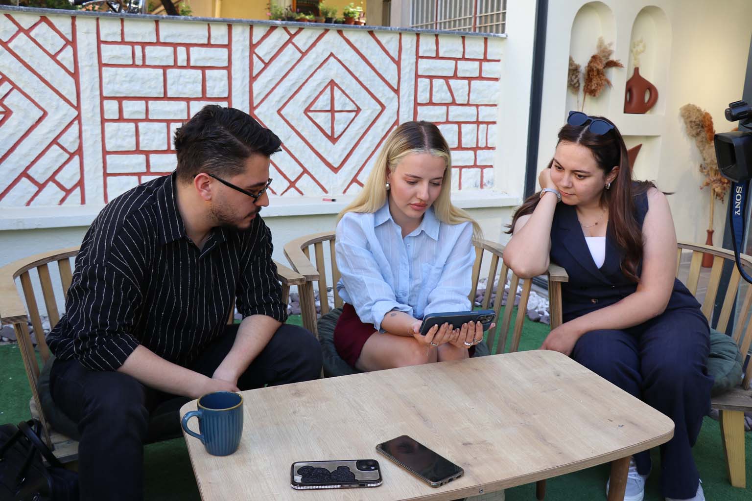 Atatürk'ün Ismini Hatırlayamadığı Için Linç Edilen Genç Kadın Konuştu (3)