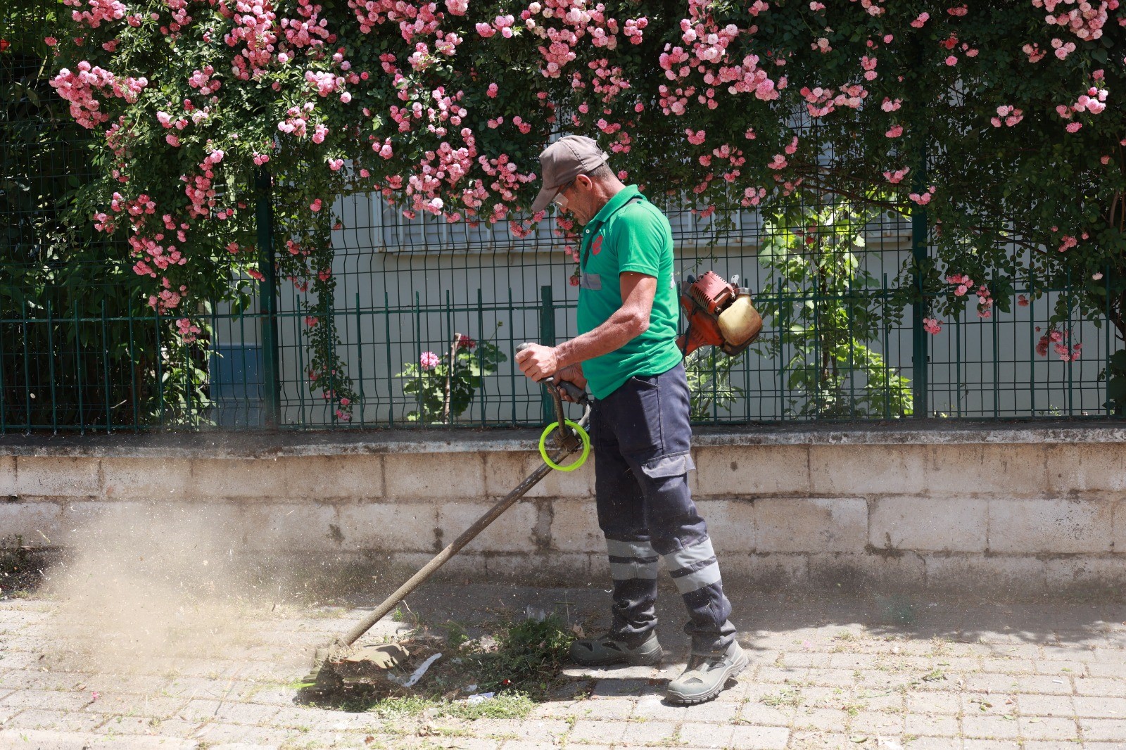 Aydın Efeler’deki Mahalle Haber Olunca Belediye Çalışma Başlattı