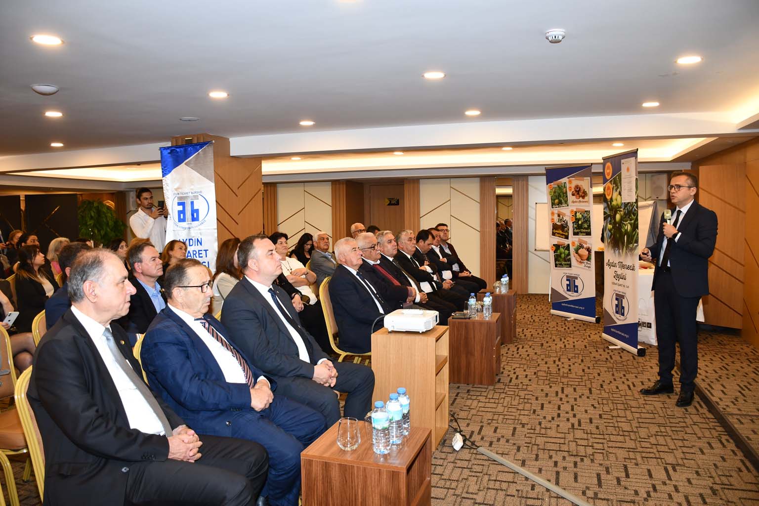 Aydın Memecik Naturel Sızma Zeytinyağı Kalitesi Ödüllendirildi (4)