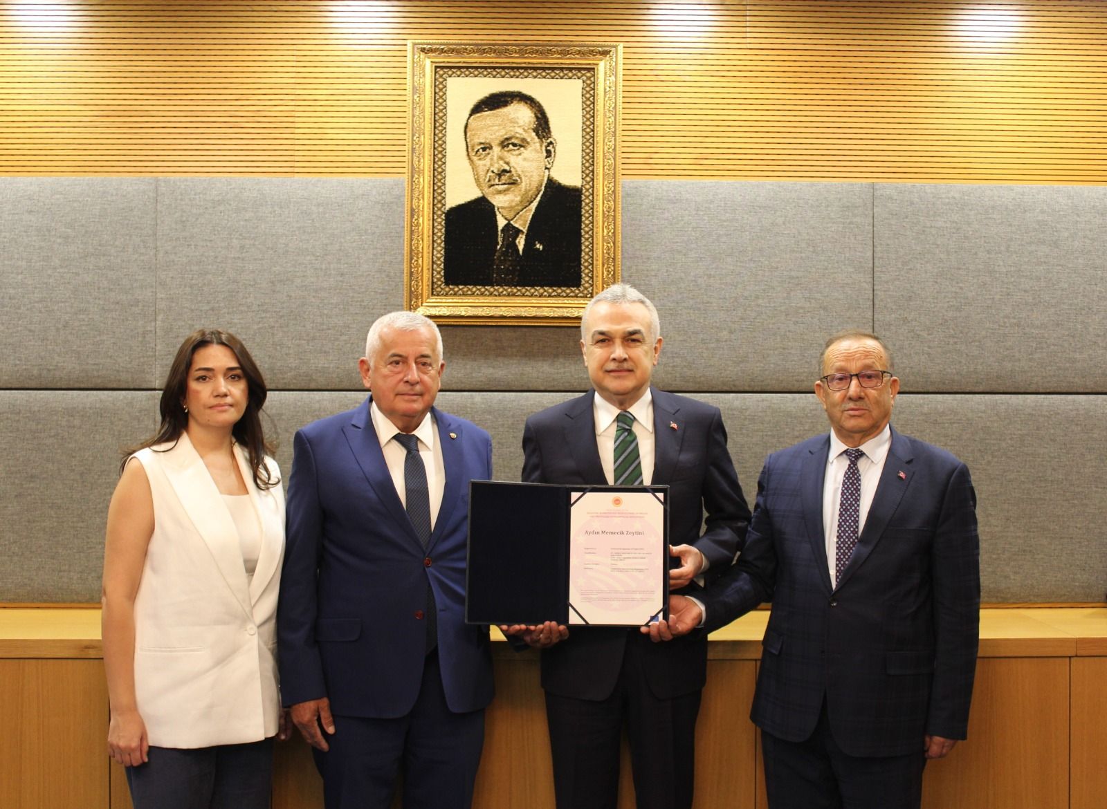 Aydın Ticaret Borsası’ndan Ak Partili Savaş’a Ziyaret