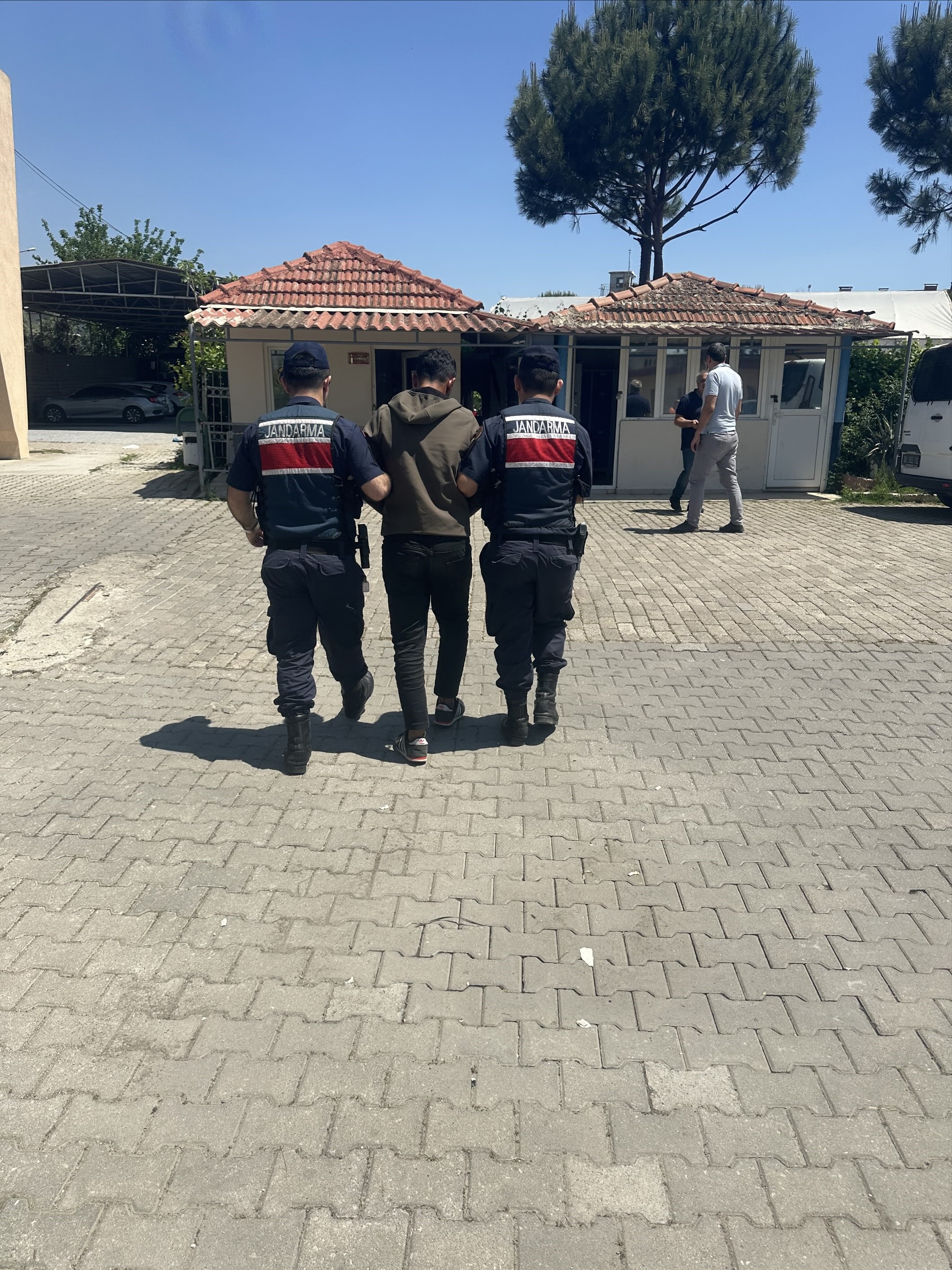 Aydın’da 2 Günde 33 Aranan Şahıs Yakalandı (2)