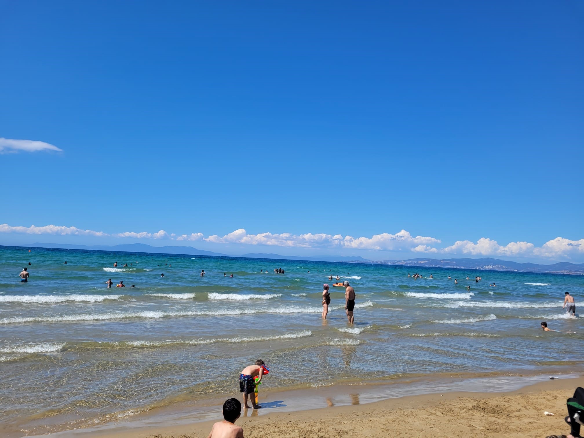 Aydın’da Güneşi Gören Sahile Koştu (3)