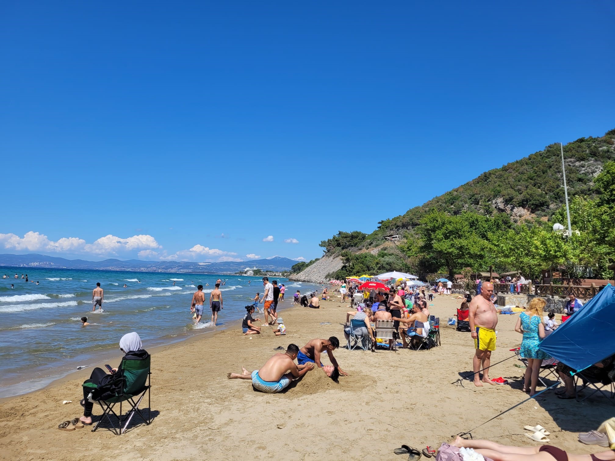 Aydın’da Güneşi Gören Sahile Koştu