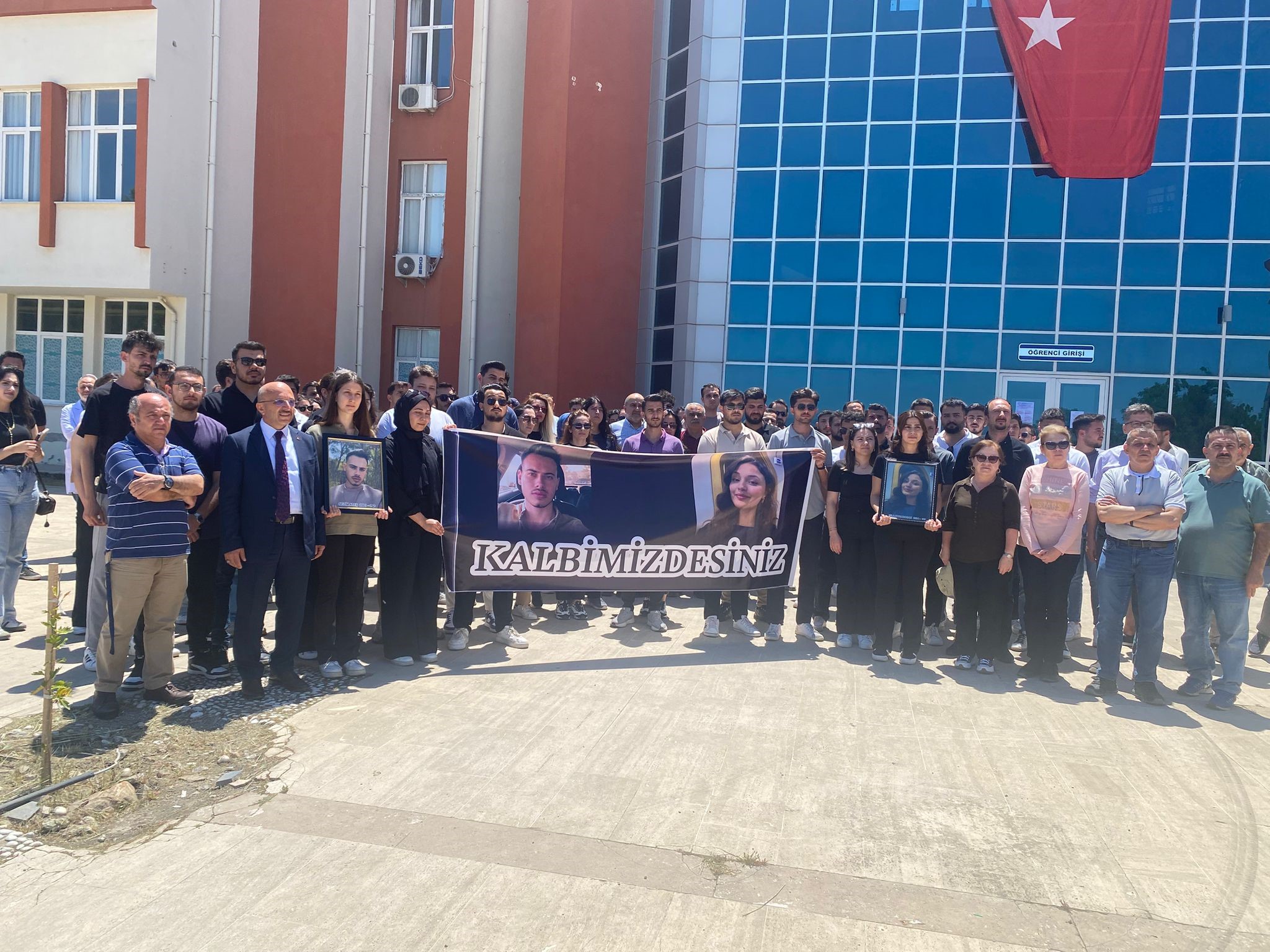 Aydın’da Hayatını Kaybeden Öğrenciler Için Anlamlı Etkinlik (2)