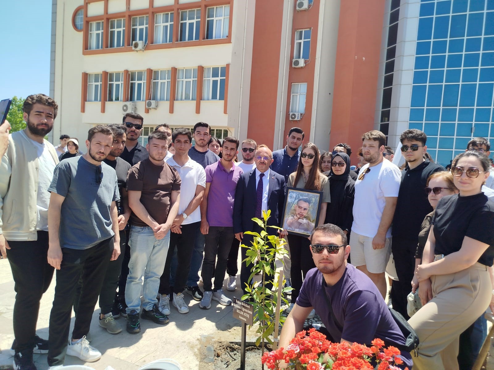 Aydın’da Hayatını Kaybeden Öğrenciler Için Anlamlı Etkinlik (6)