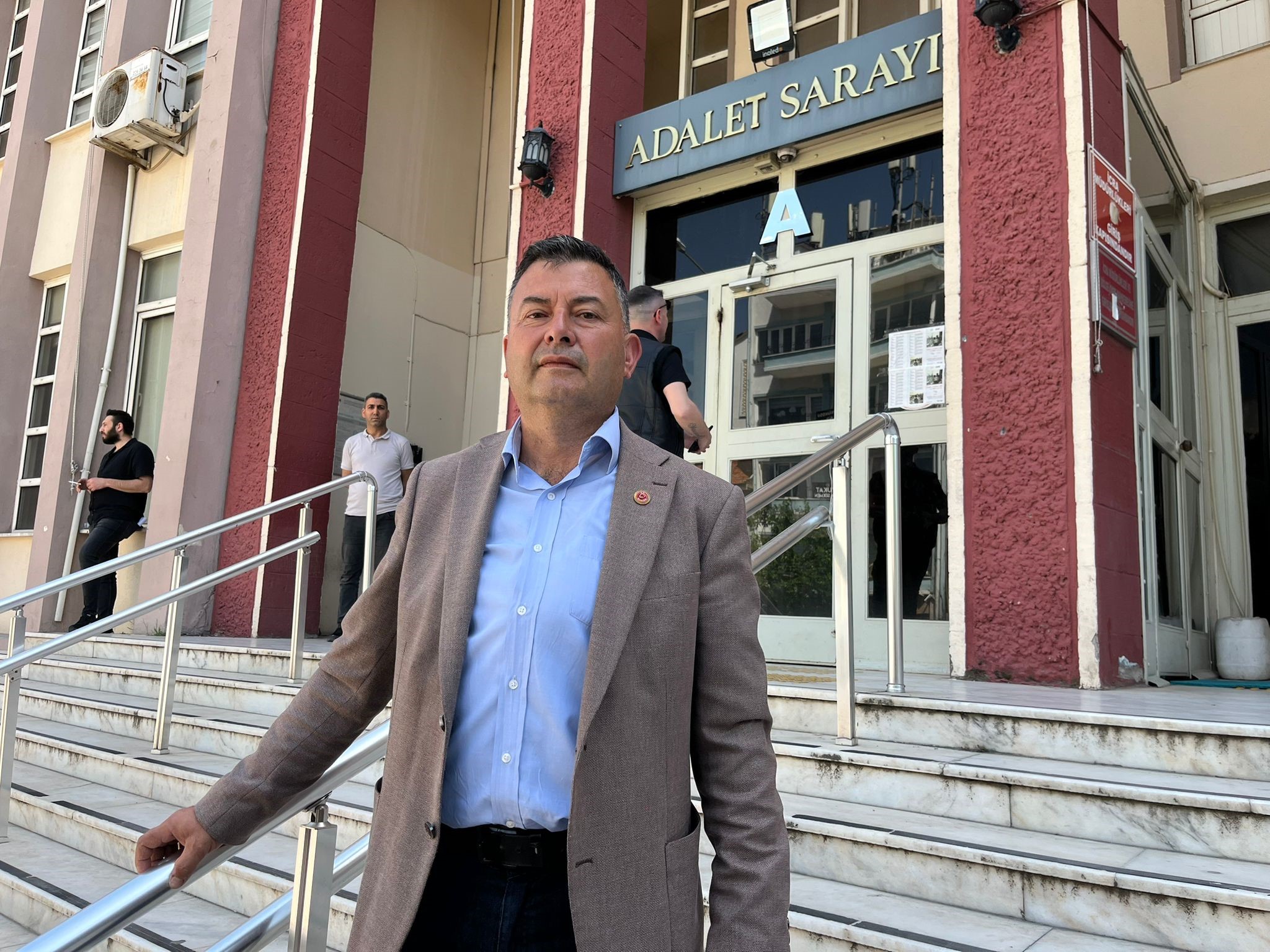 Aydın’da Muhtarlar Adliyenin Yolunu Tuttu (2)