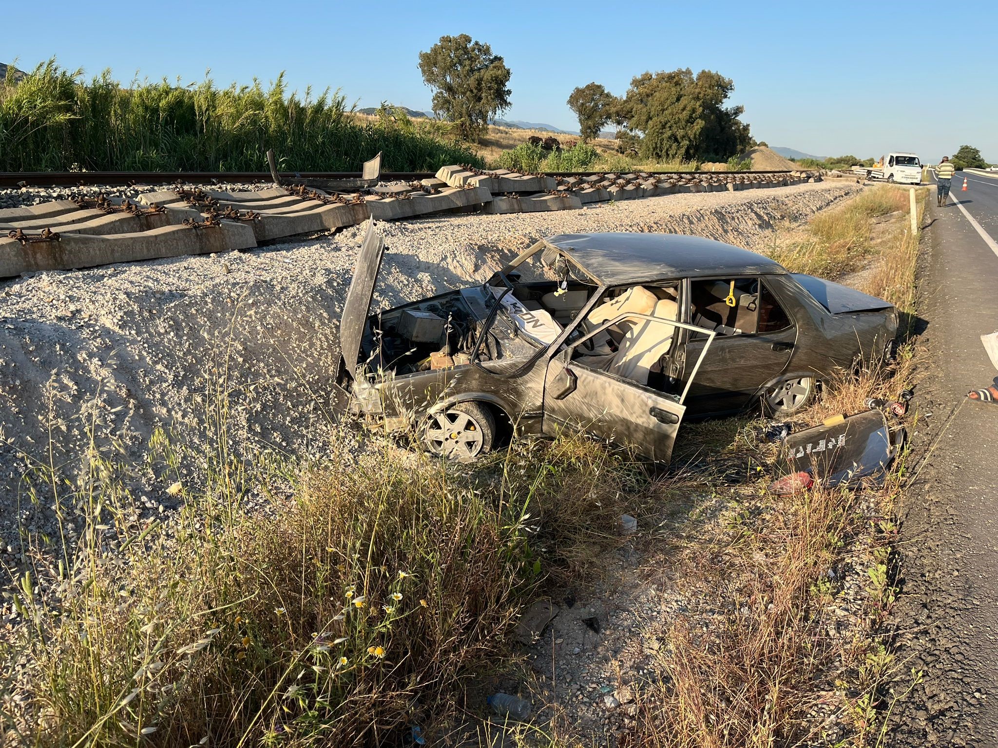 Aydın’da Otomobil Takla Attı, 21 Yaşındaki Sürücü Hastanede